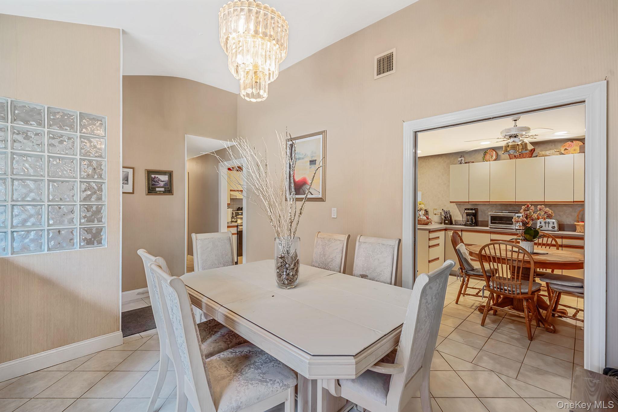 15 Edwin Avenue – For Sale photo 11