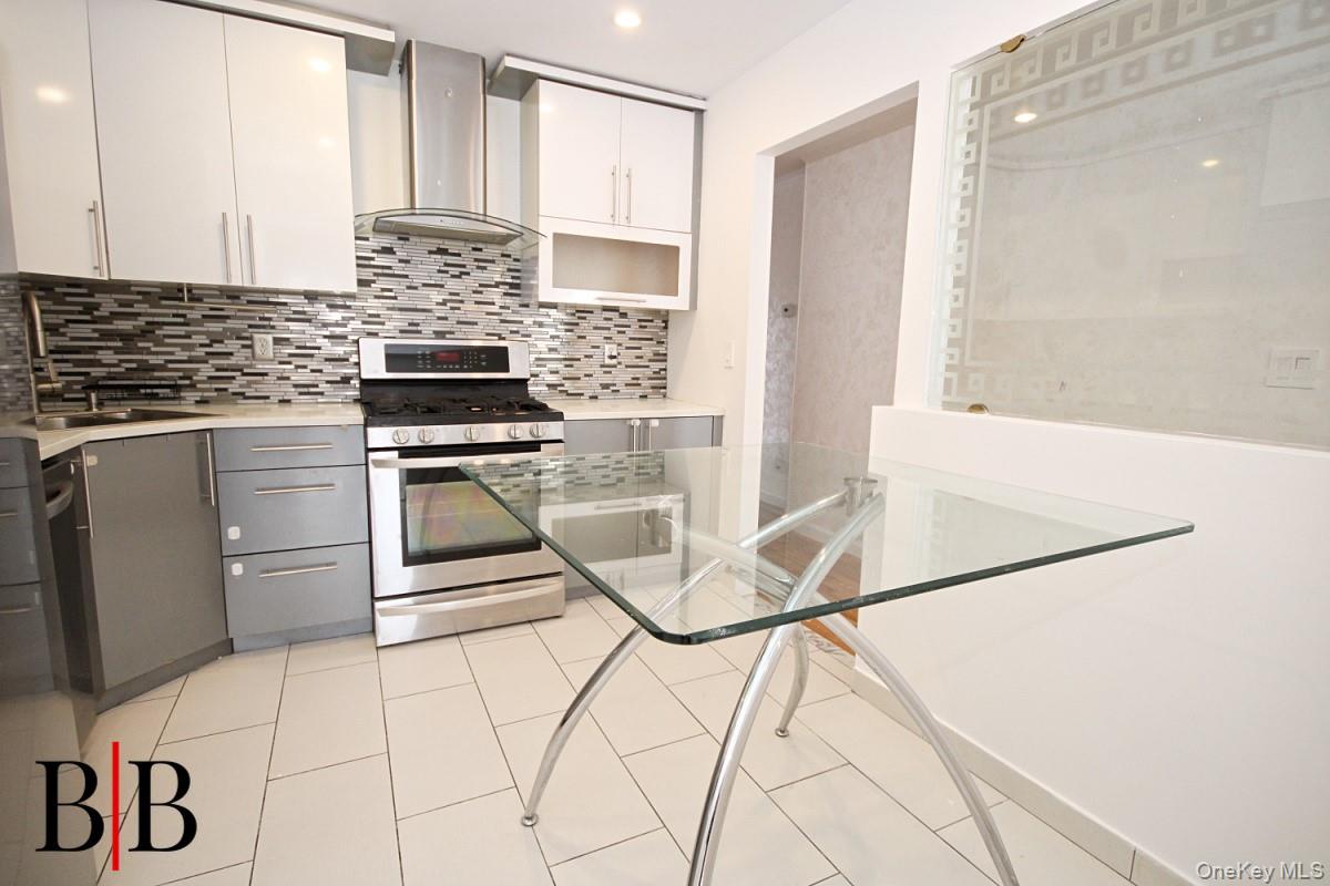 18 Cove Lane, Unit 7G photo 8