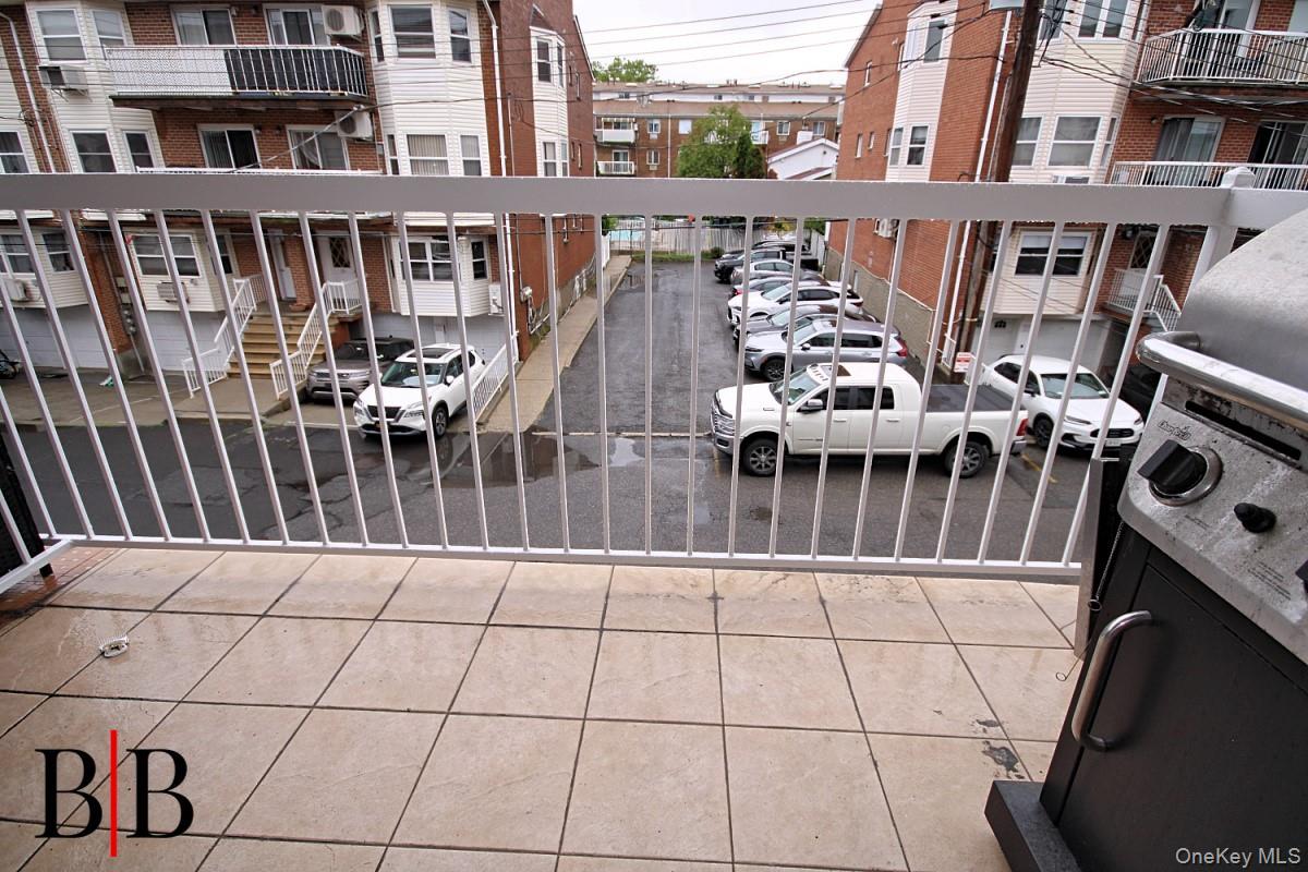18 Cove Lane, Unit 7G photo 3