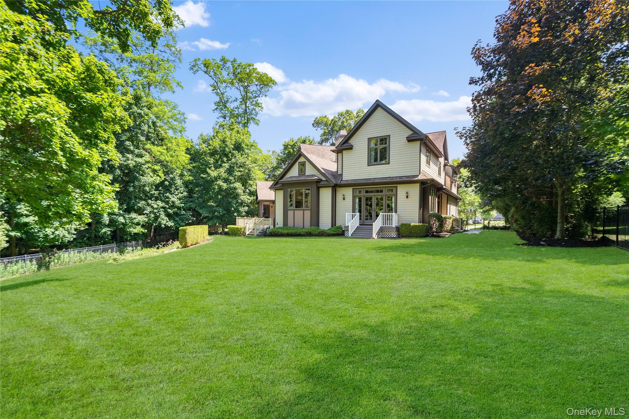 5 Buckingham Court – For Sale photo 35