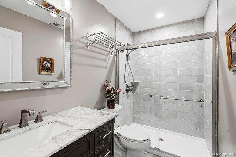 5 Buckingham Court – For Sale photo 28
