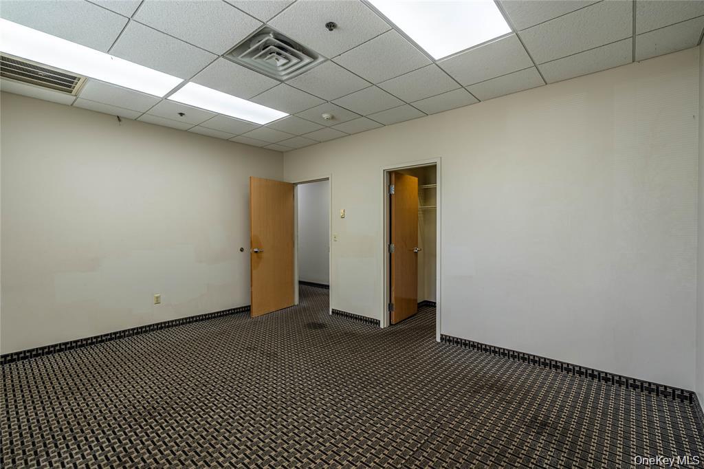 320 State Route 17M – For Rent photo 9