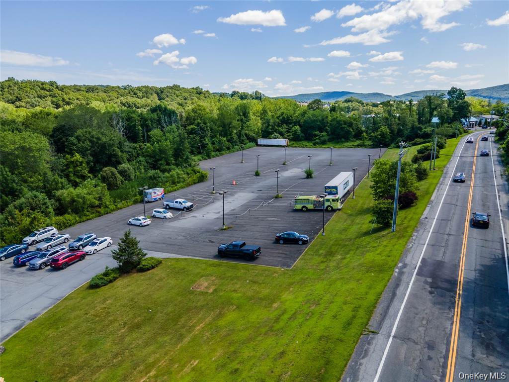 320 State Route 17M, Unit Parking Lo photo 4