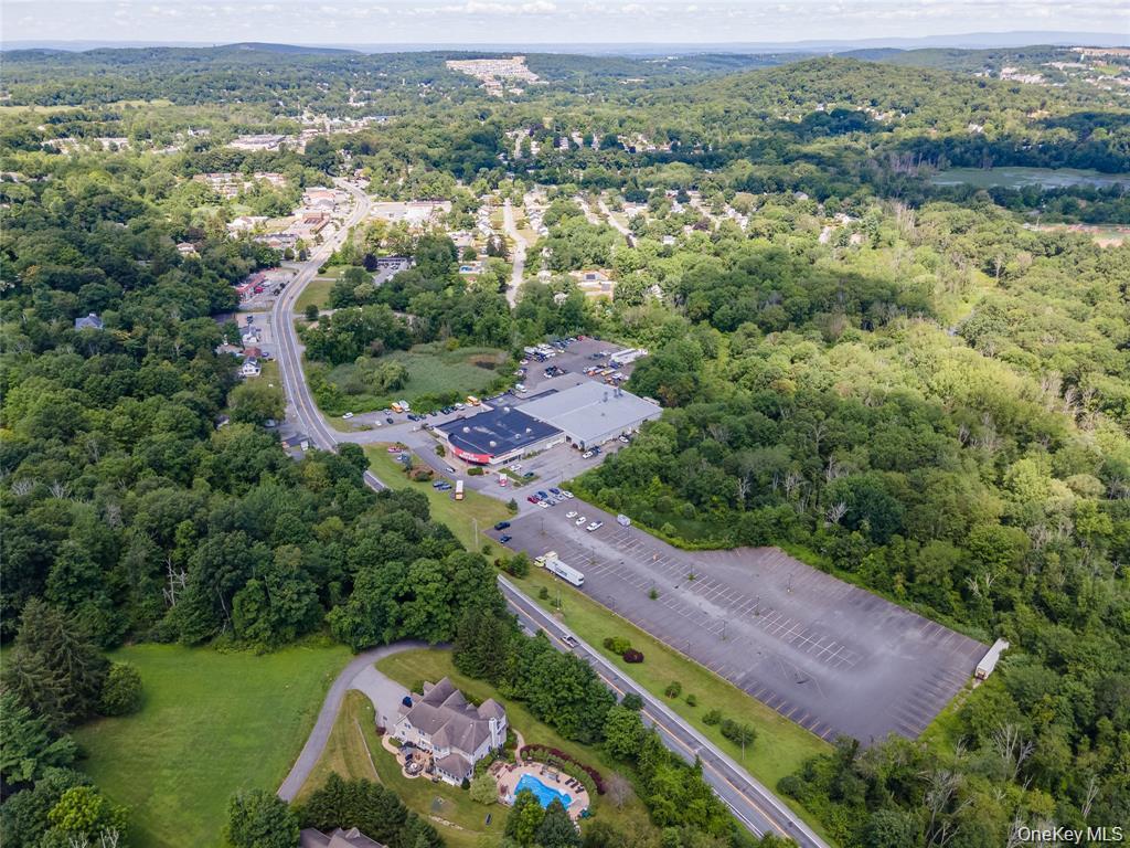 320 State Route 17M, Unit Parking Lo photo 2