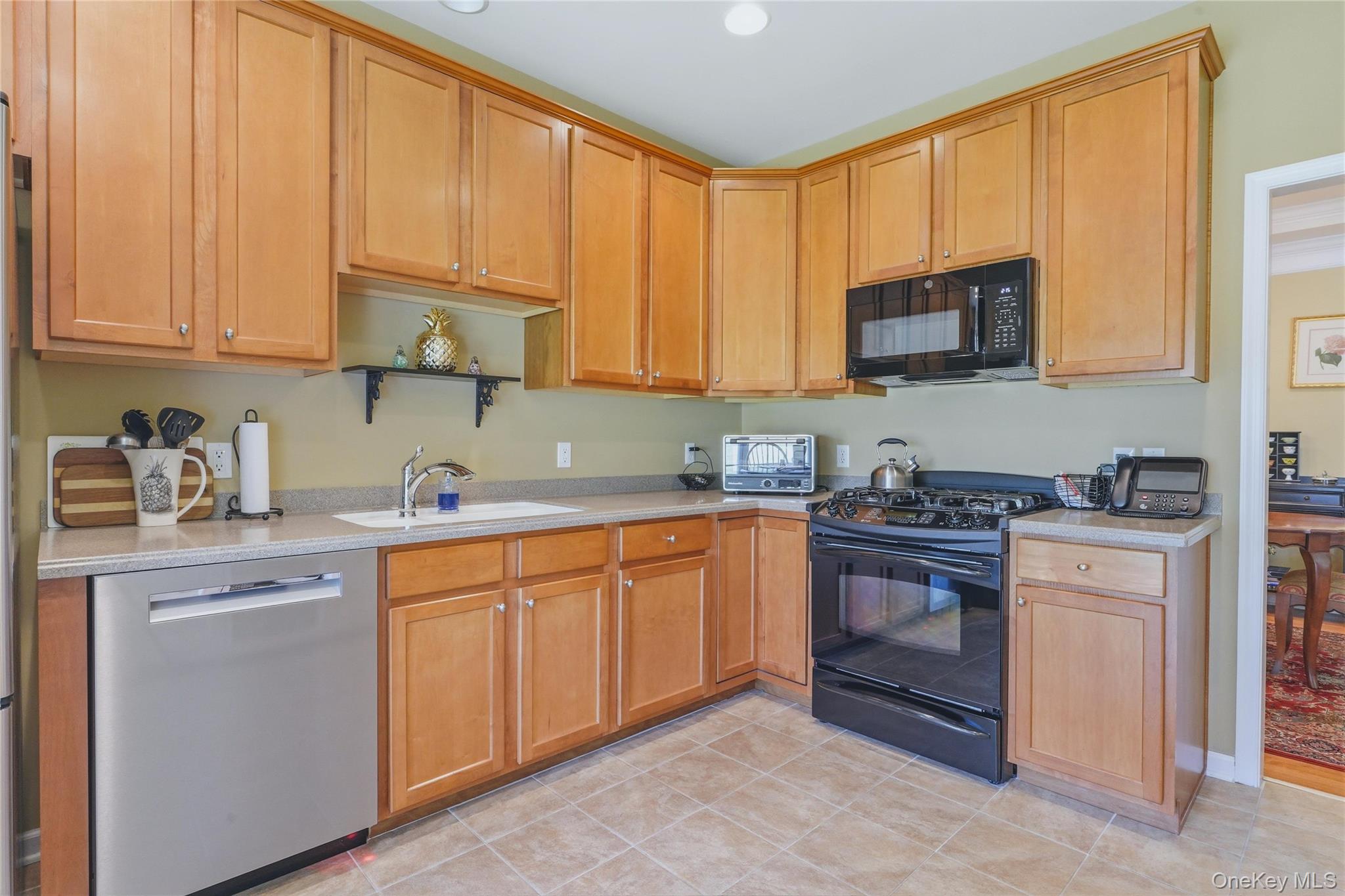6 Bainbridge Place, Unit 902 photo 10