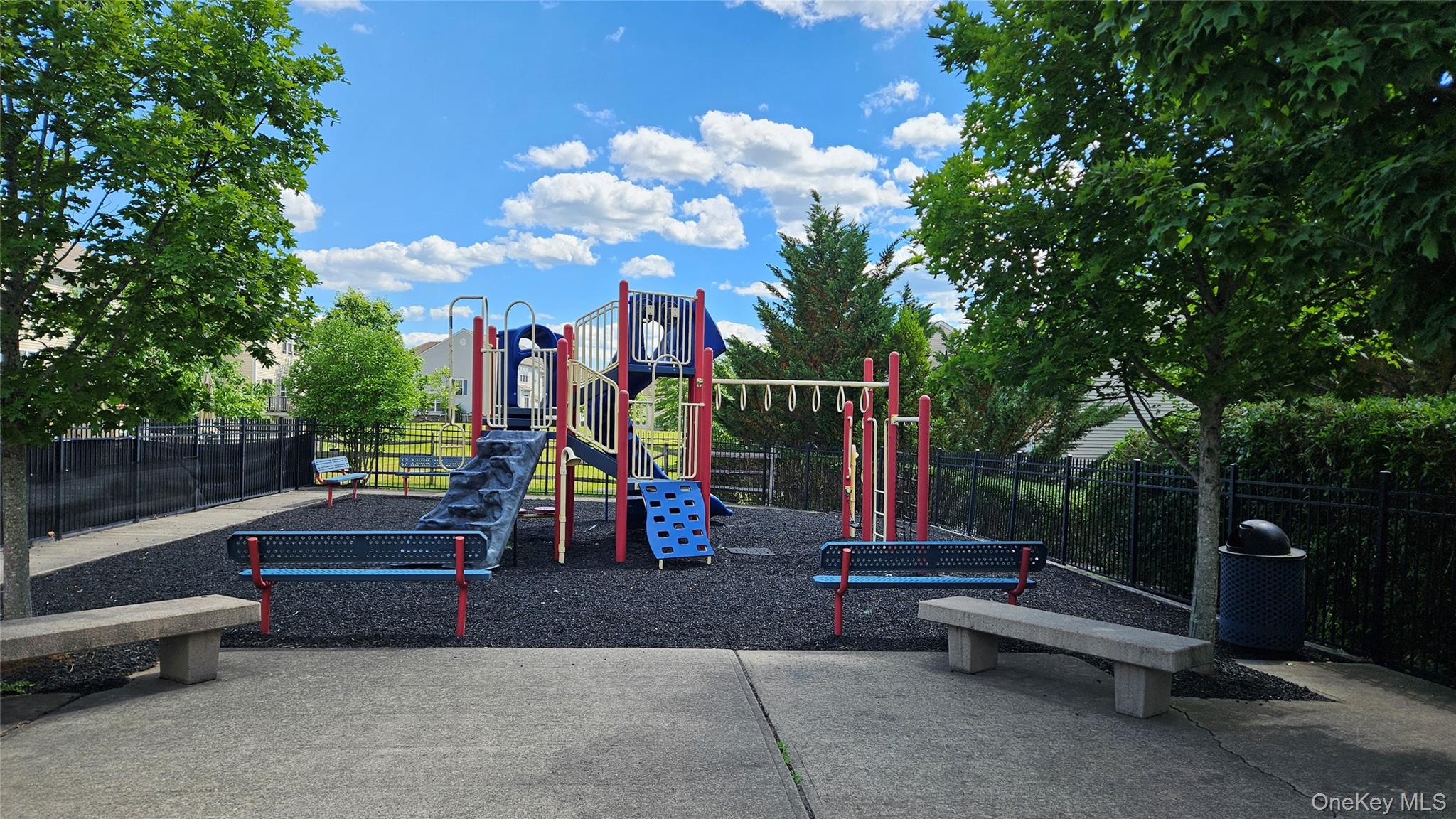 6 Bainbridge Place, Unit 902 photo 29