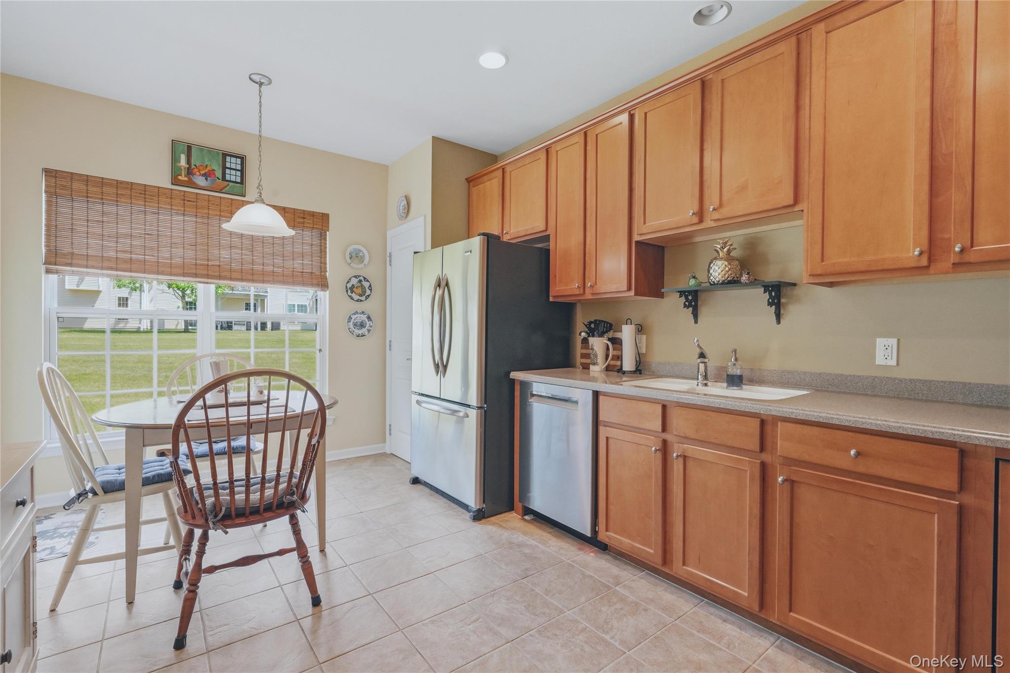 6 Bainbridge Place, Unit 902 photo 8