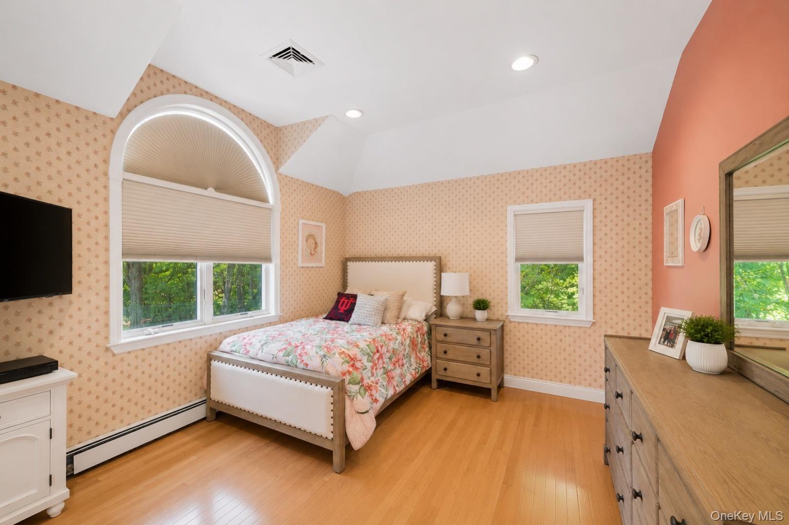 1319 Auerbach Avenue – For Sale photo 18