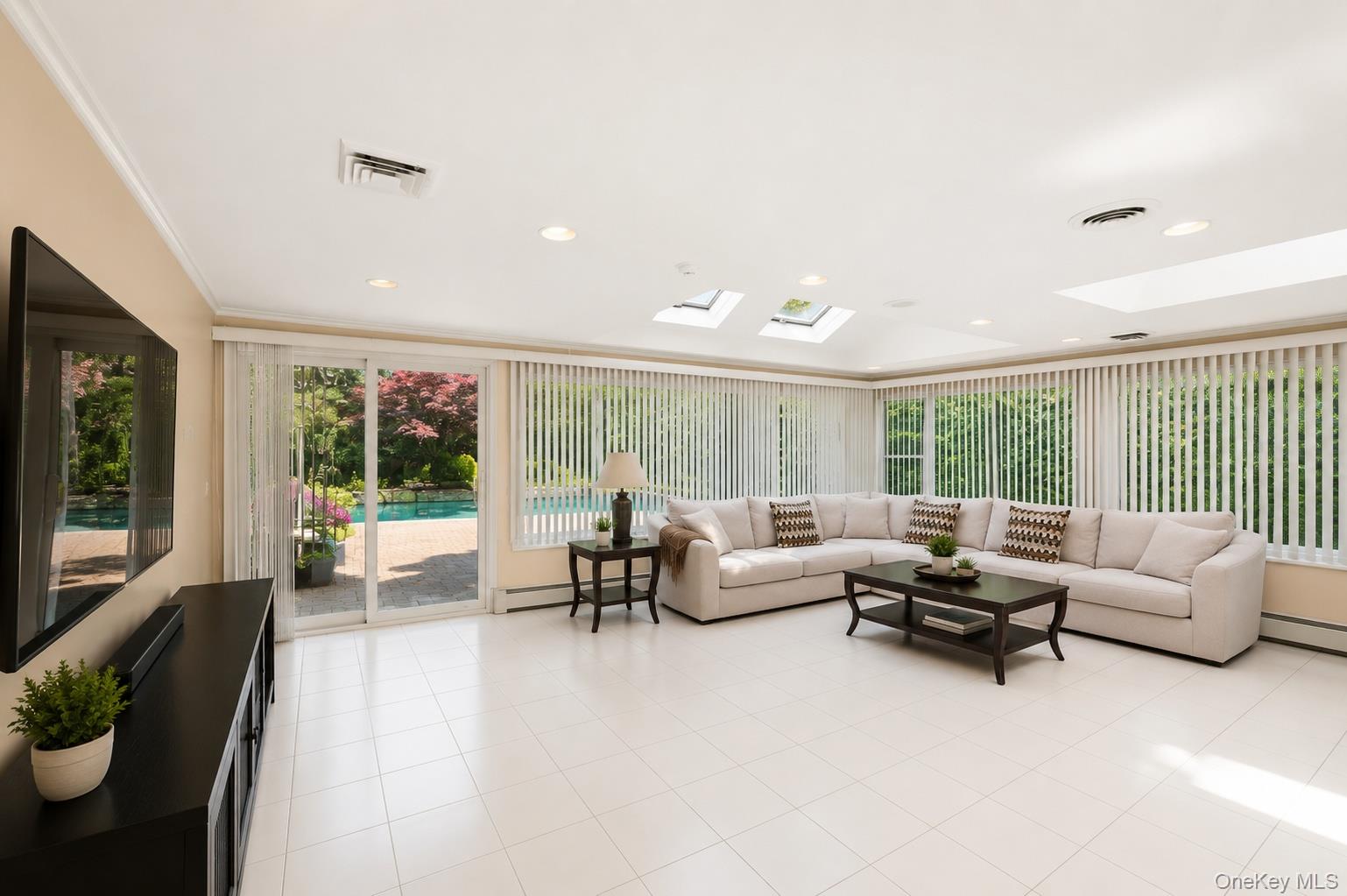1319 Auerbach Avenue – For Sale photo 10