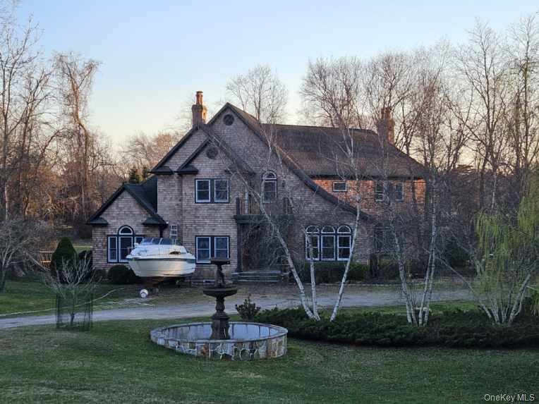 9 Locust Woods Drive – For Rent photo 2
