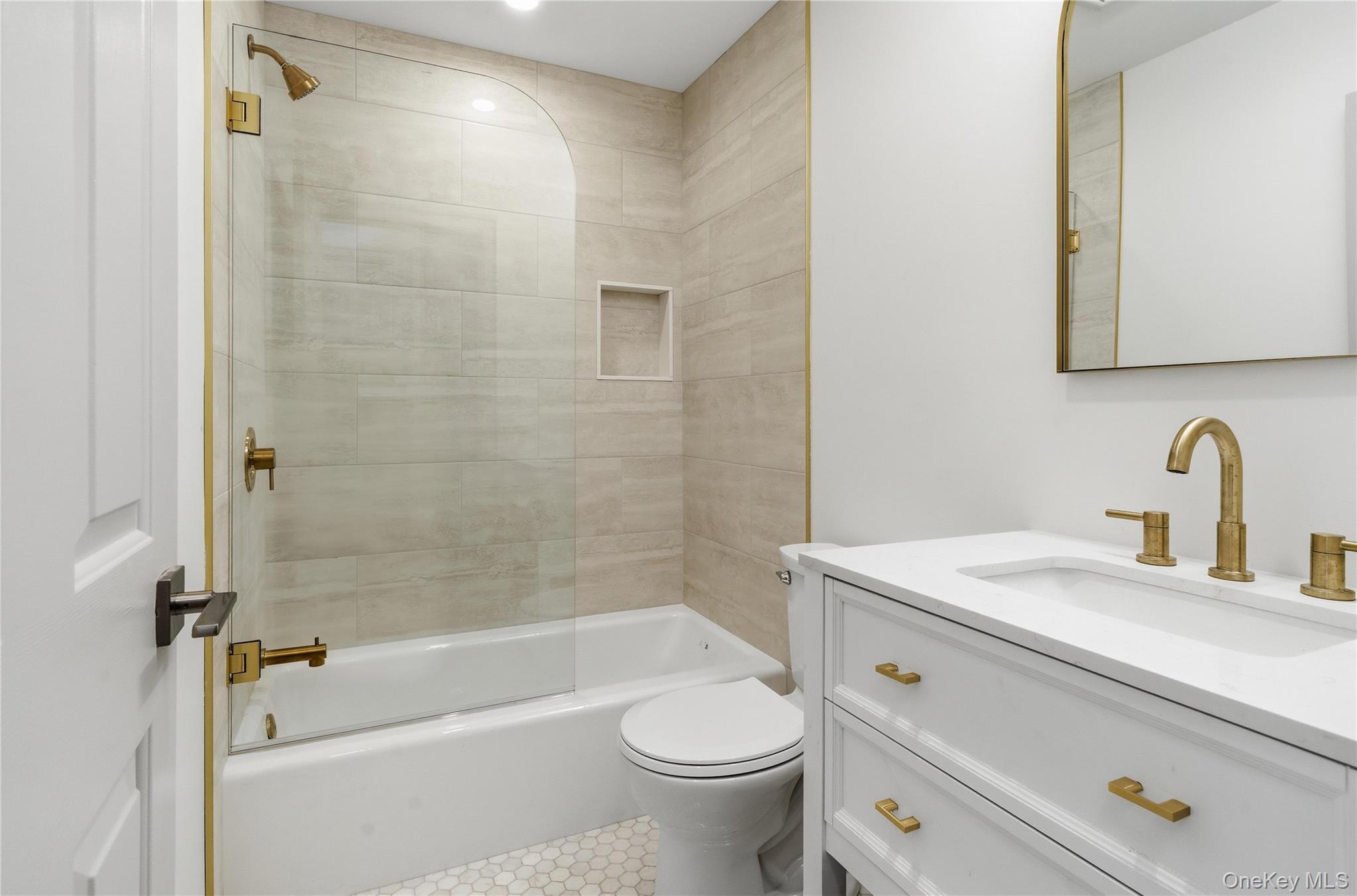 336 2nd Street Street – For Rent photo 3