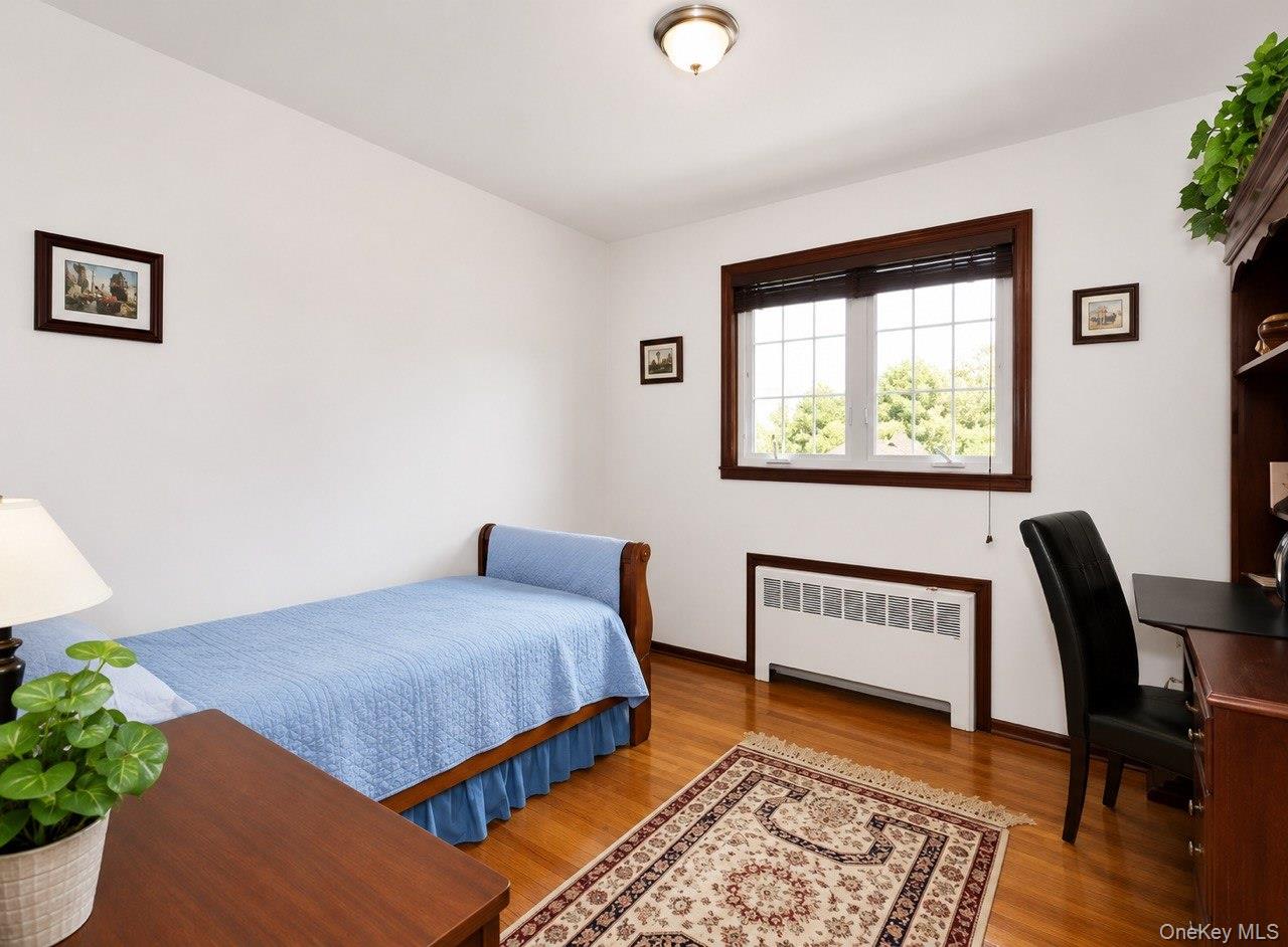 360 Terrace Avenue – For Sale photo 3