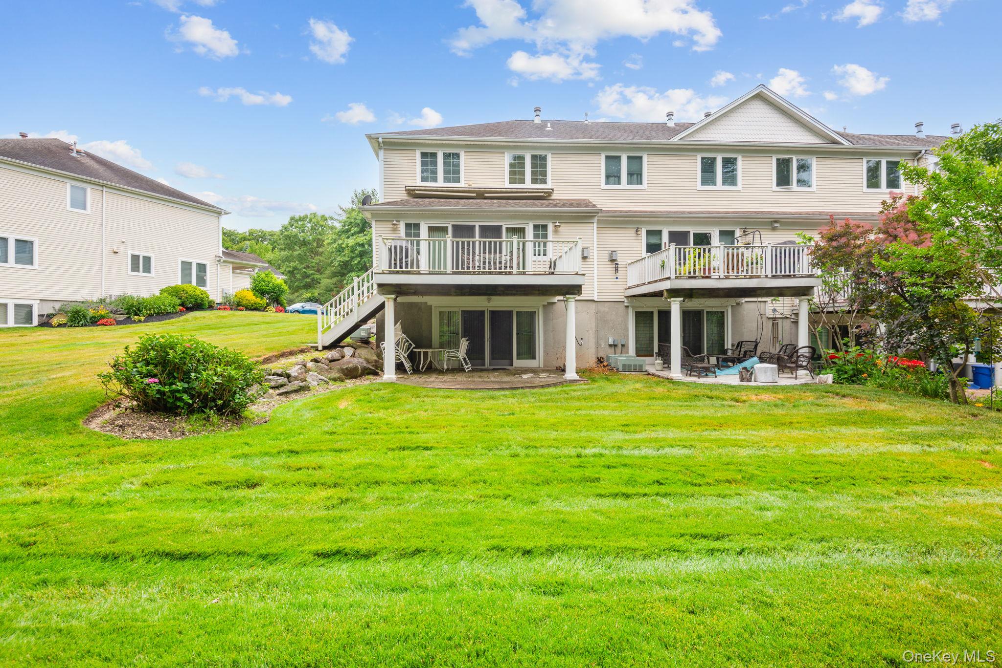 16 Lindbergh Circle – For Sale photo 7