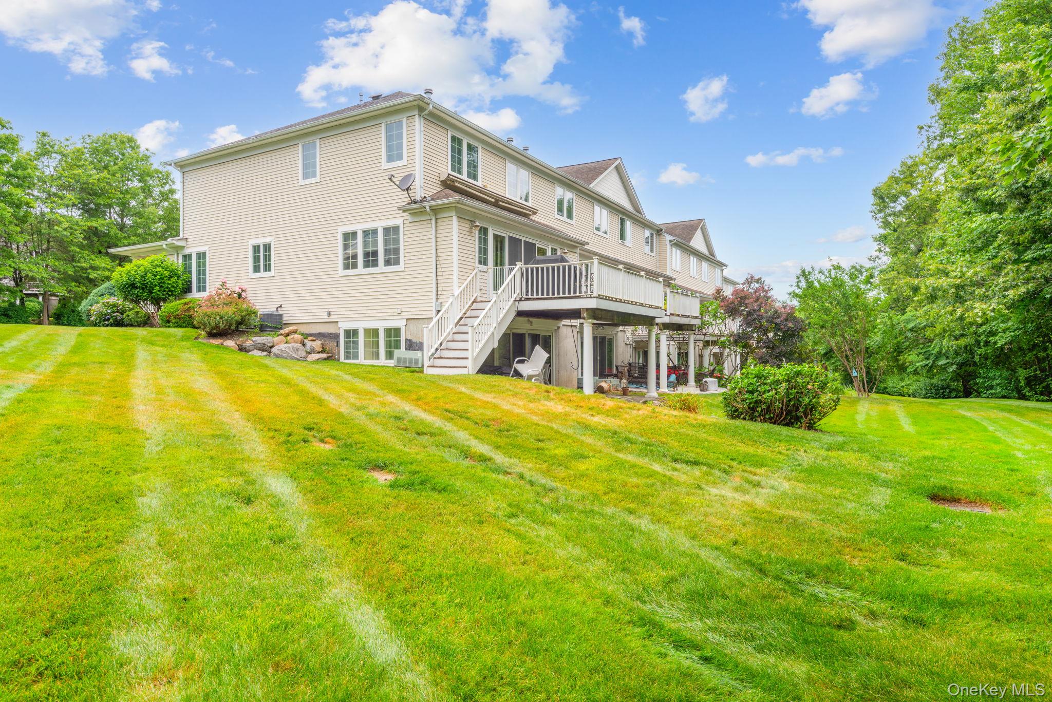 16 Lindbergh Circle – For Sale photo 6