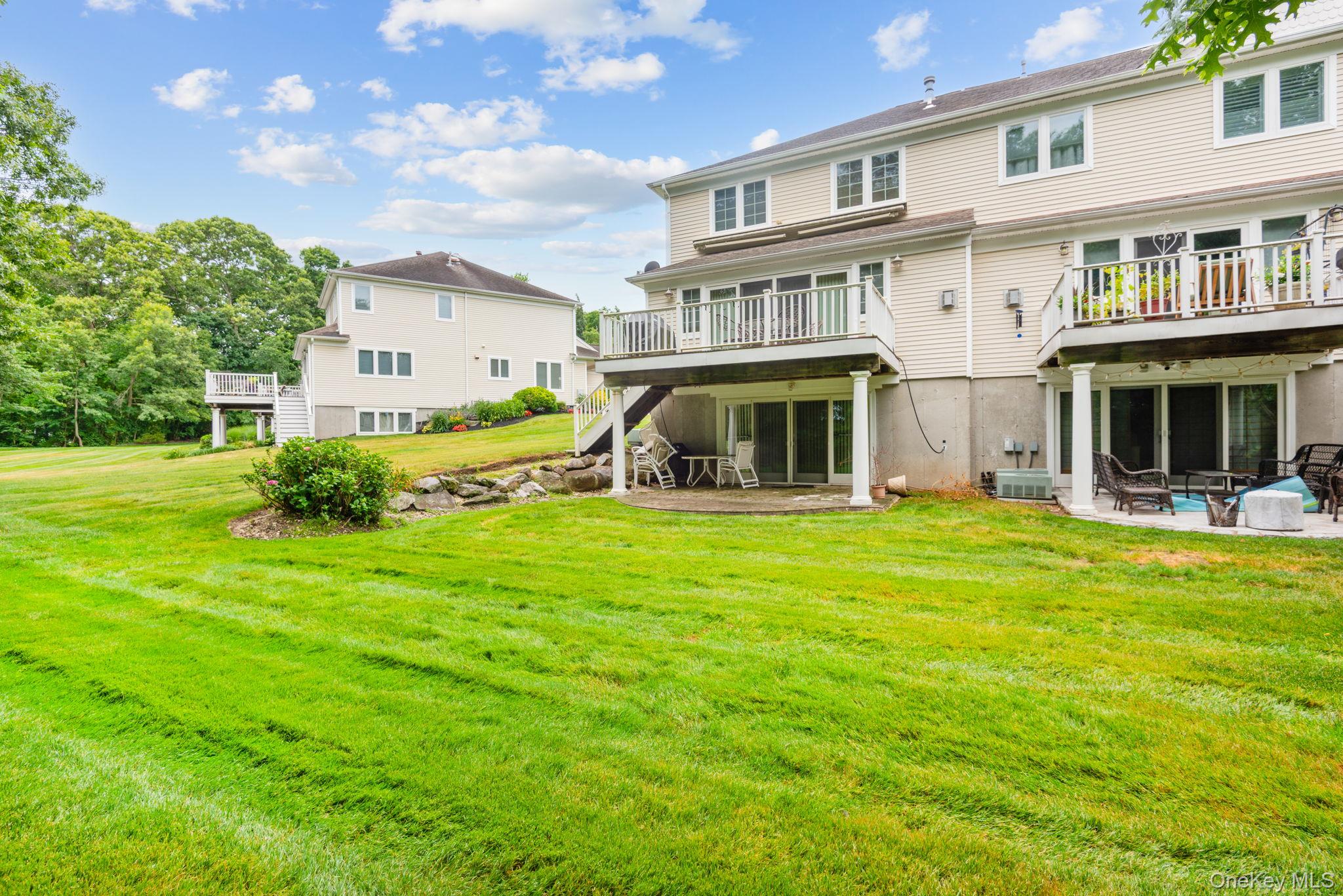 16 Lindbergh Circle – For Sale photo 8