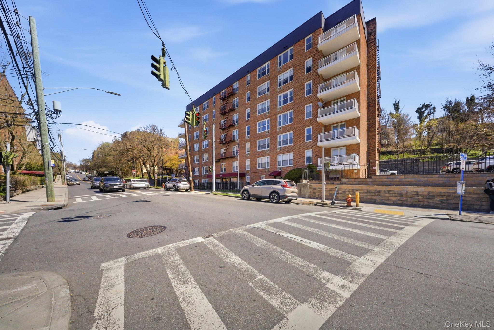 250 N Broadway, Unit 5B photo 28