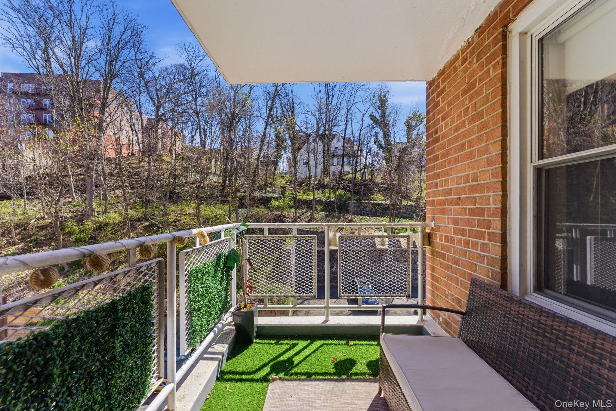 250 N Broadway, Unit 5B photo 7