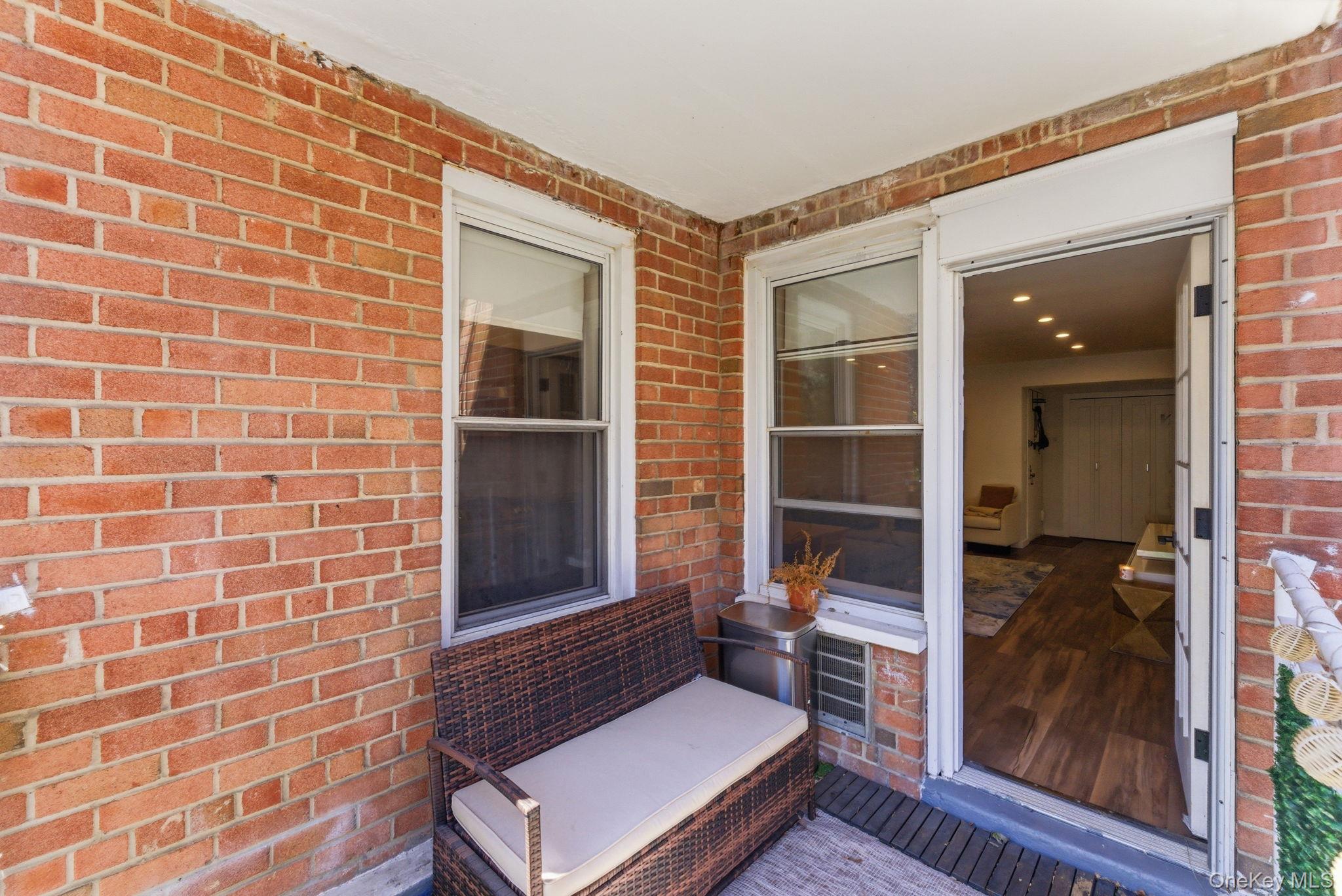 250 N Broadway, Unit 5B photo 5