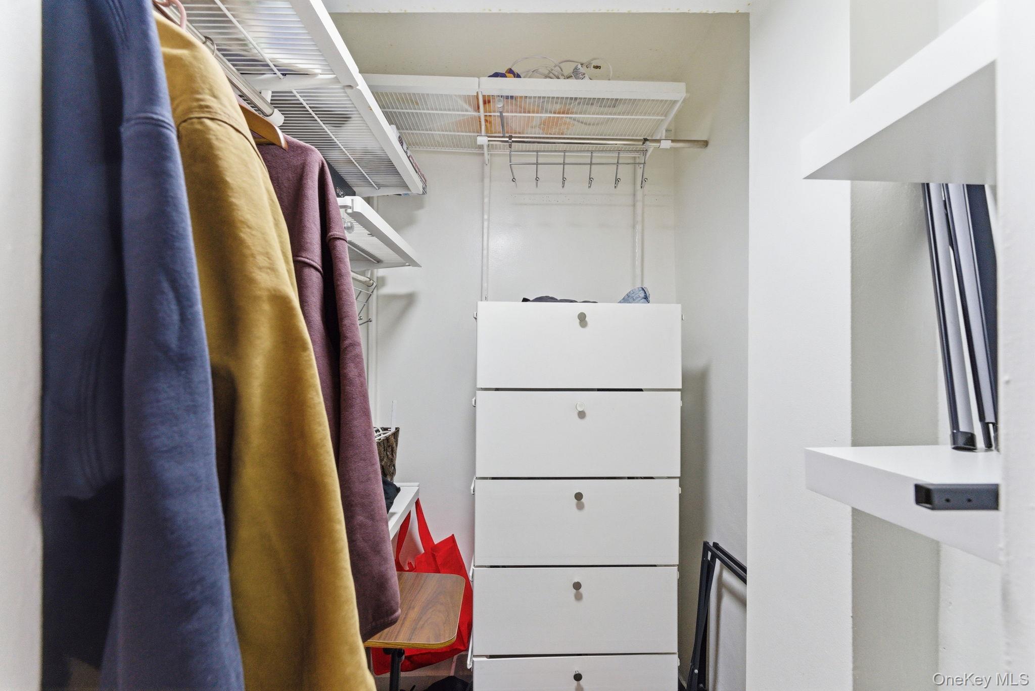 250 N Broadway, Unit 5B photo 18