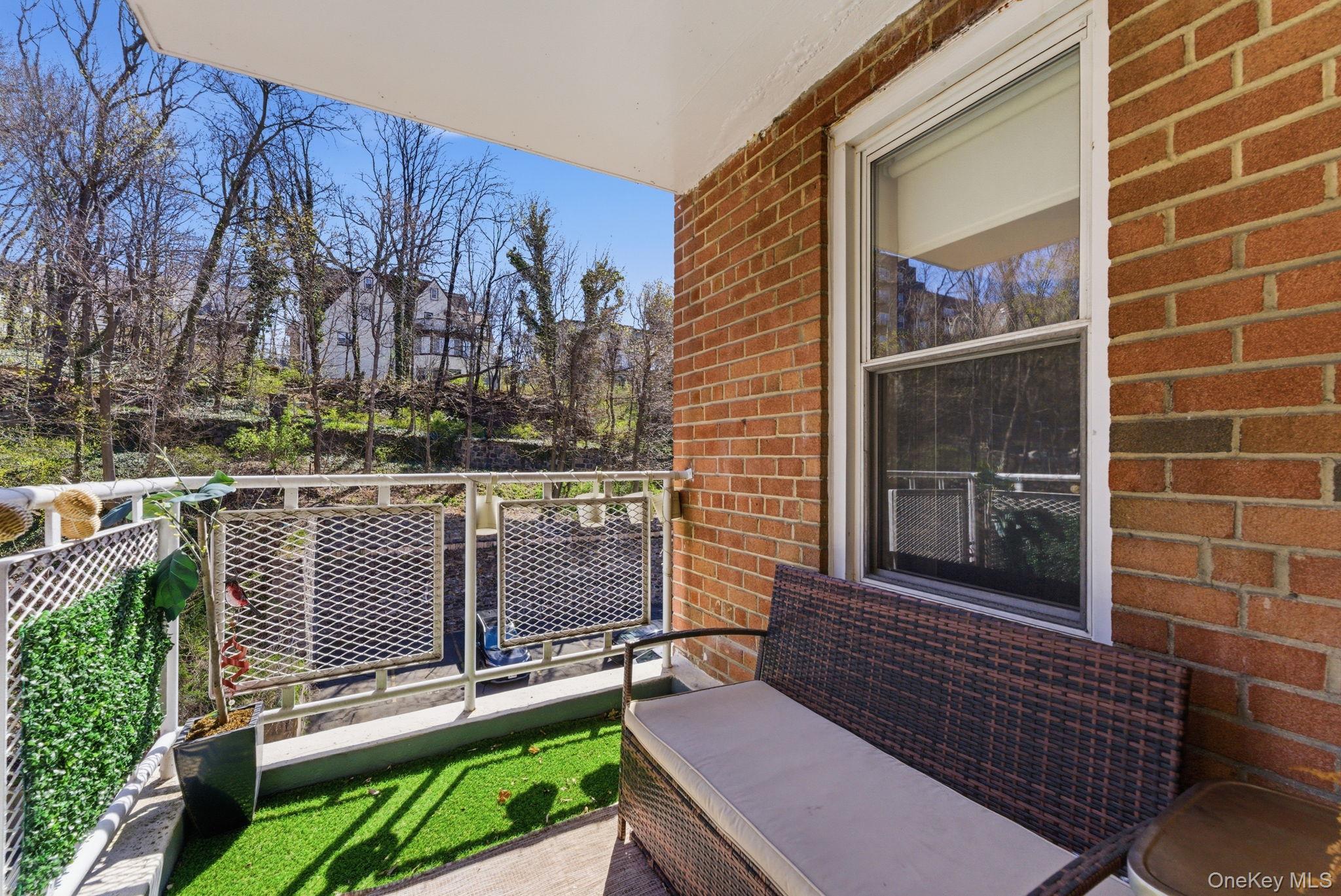 250 N Broadway, Unit 5B photo 6