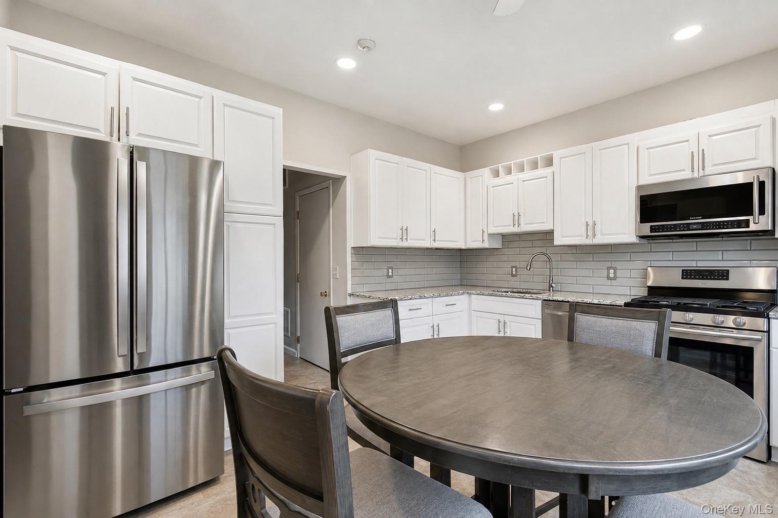 843 Spring Lake Drive – For Sale photo 15