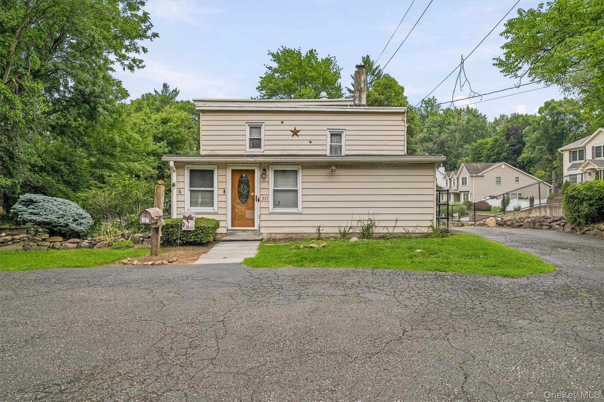 331 Kings Highway – For Sale photo 2