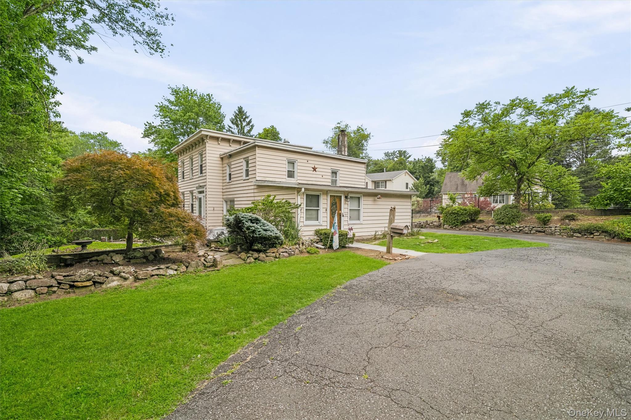 331 Kings Highway – For Sale