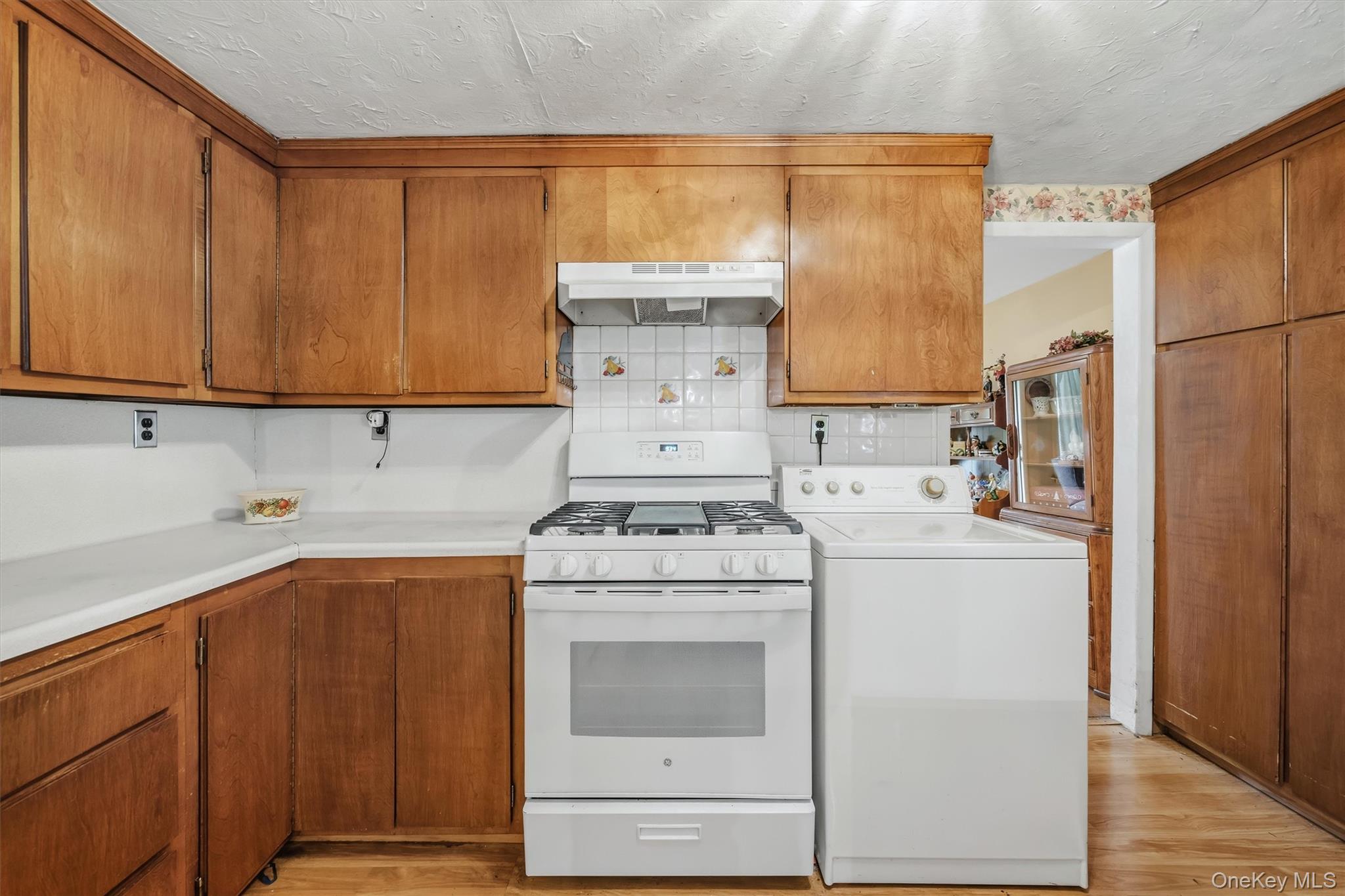 331 Kings Highway – For Sale photo 8