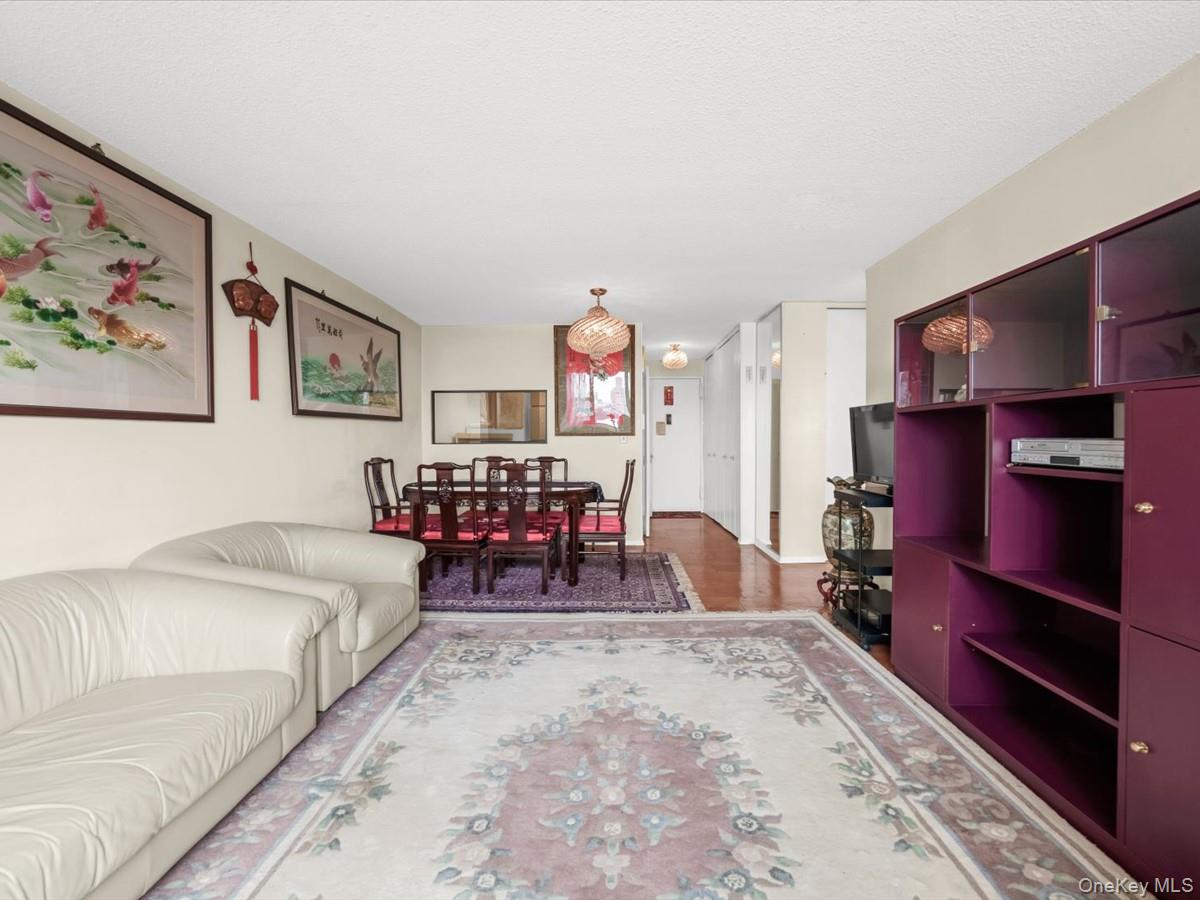 41-40 Union Street, Unit 8V photo 7