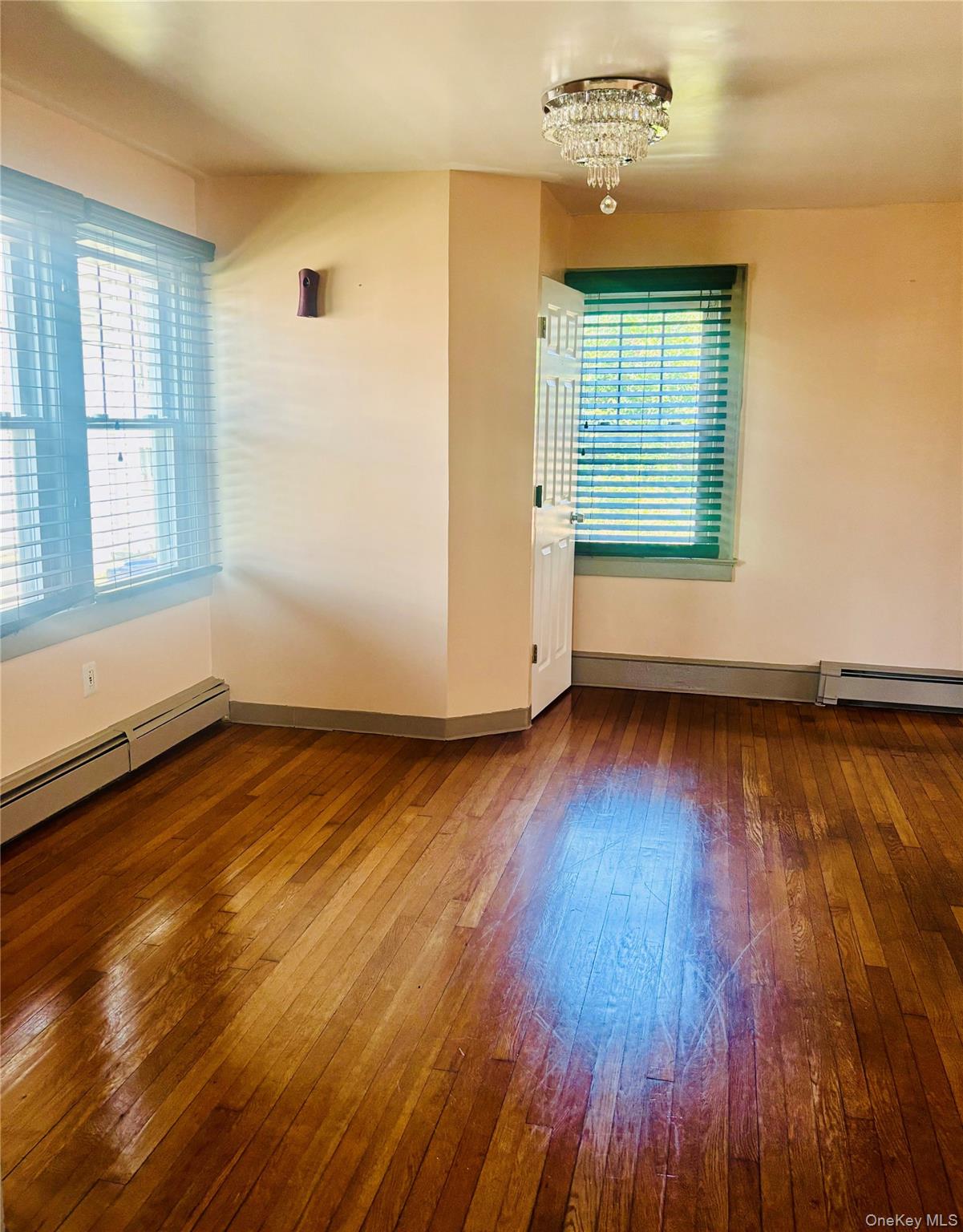 535 Cross Street – For Sale photo 4