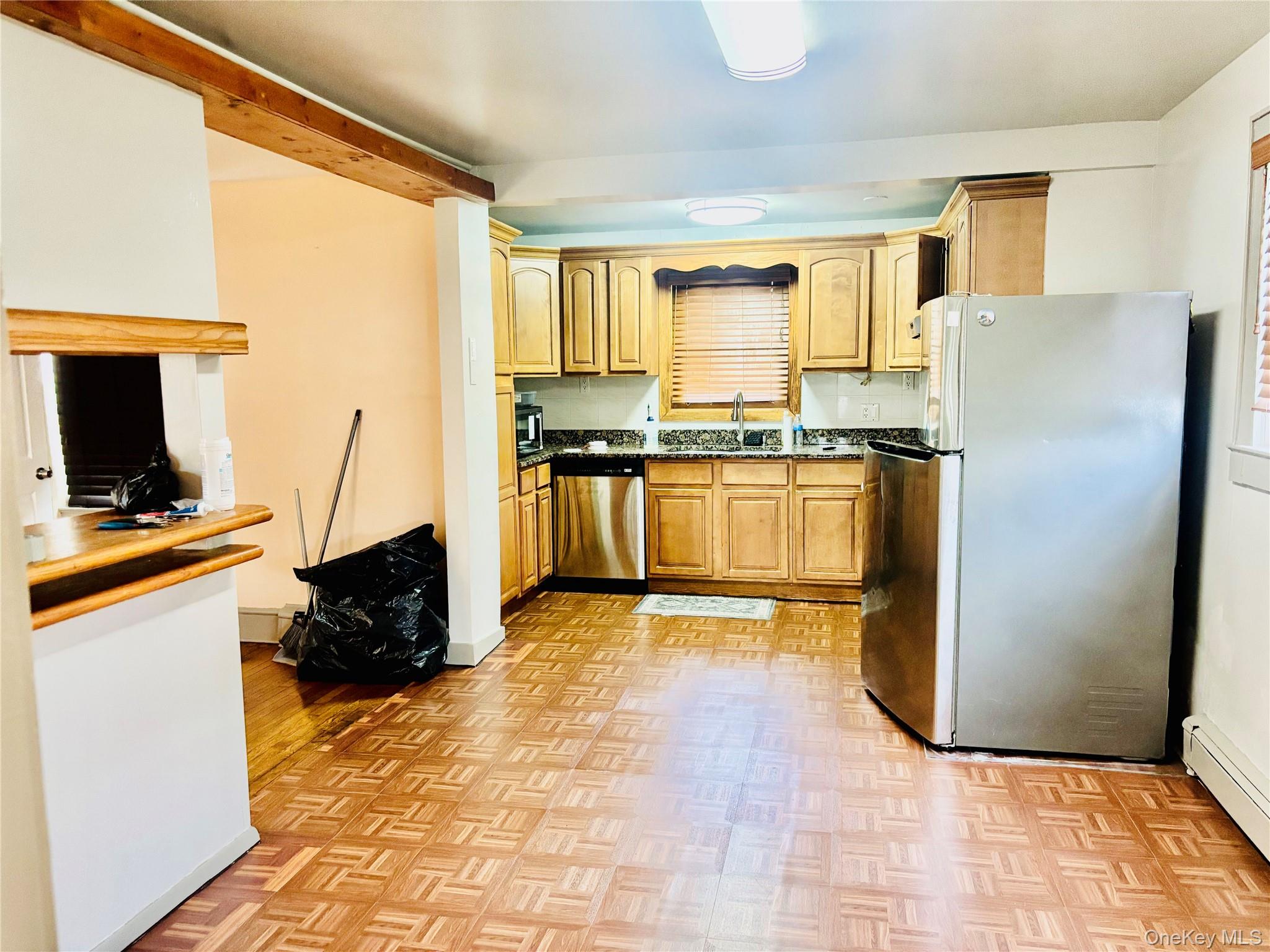 535 Cross Street – For Sale photo 5