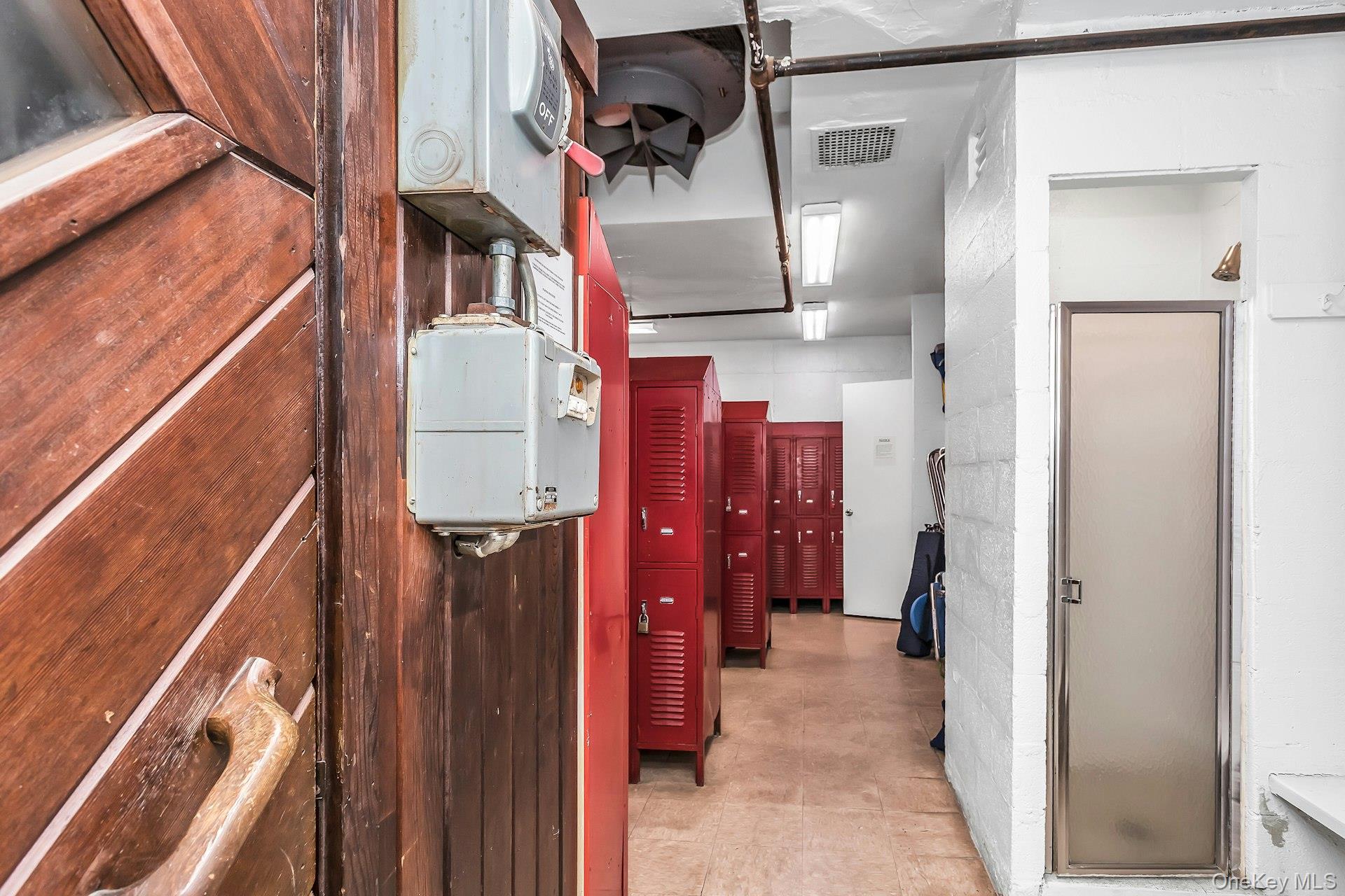 370 Broadway, Unit 4J photo 21