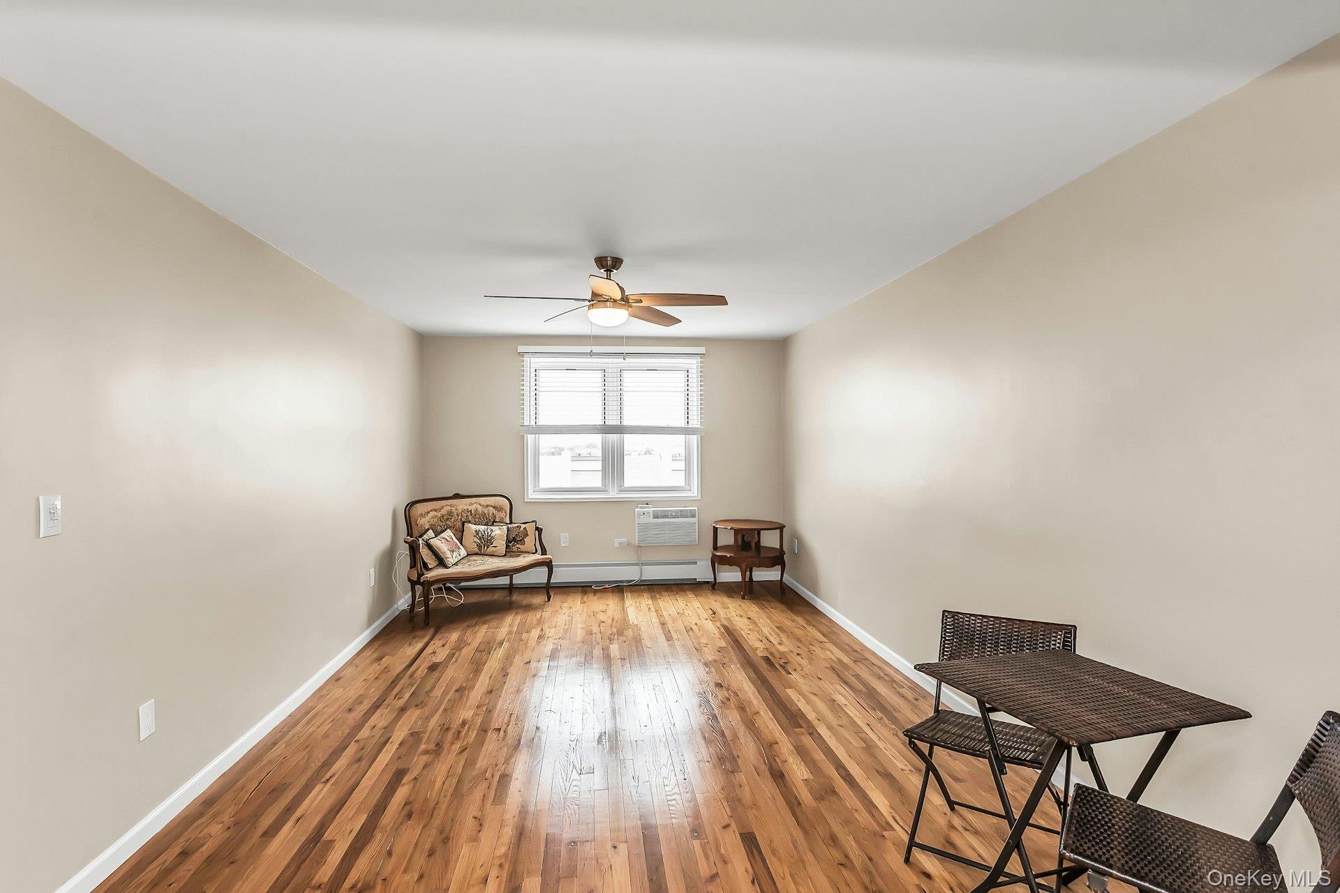 370 Broadway, Unit 4J photo 12