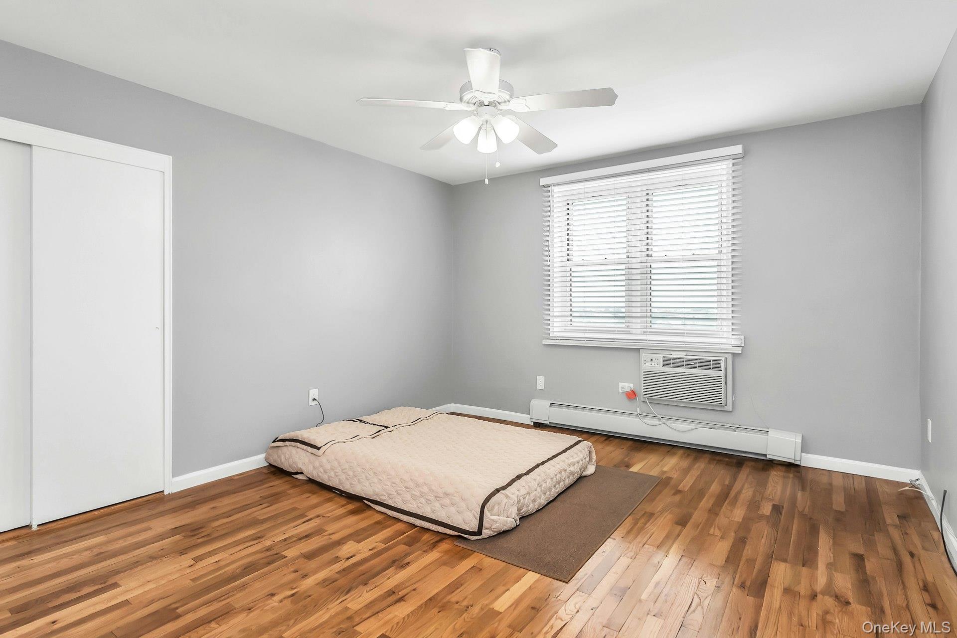 370 Broadway, Unit 4J photo 15