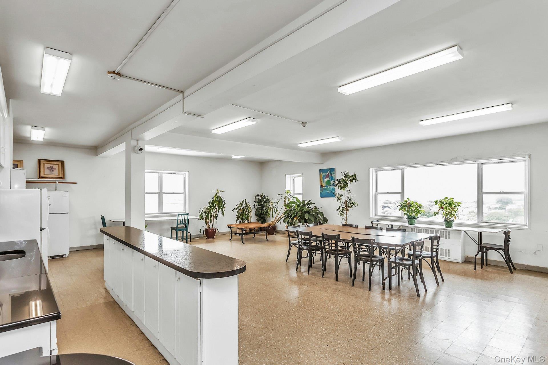 370 Broadway, Unit 4J photo 5