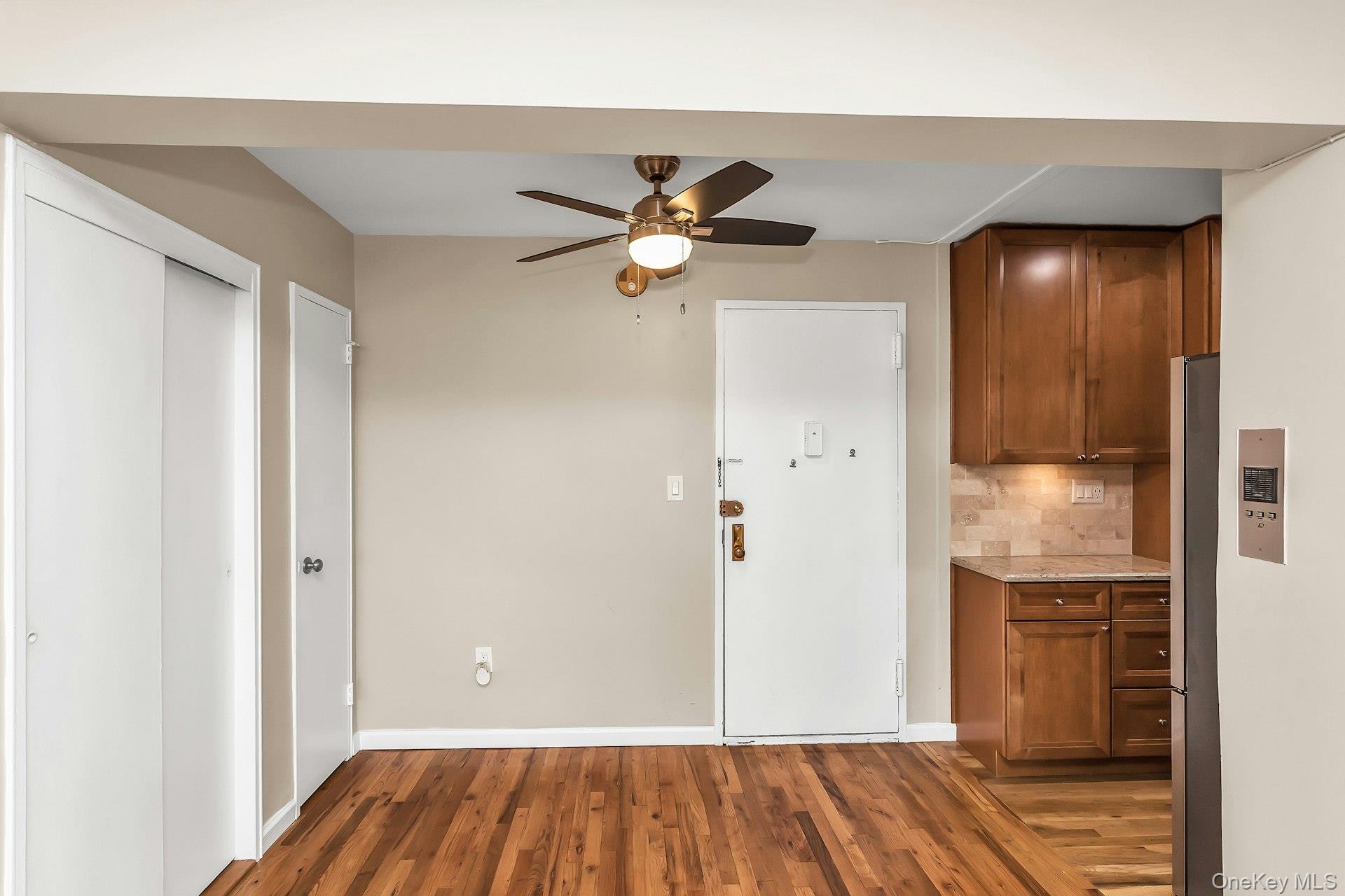 370 Broadway, Unit 4J photo 9