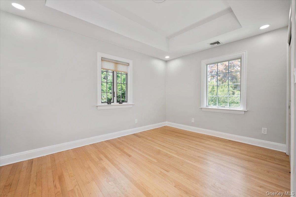 18 Pond Park Road – For Sale photo 21