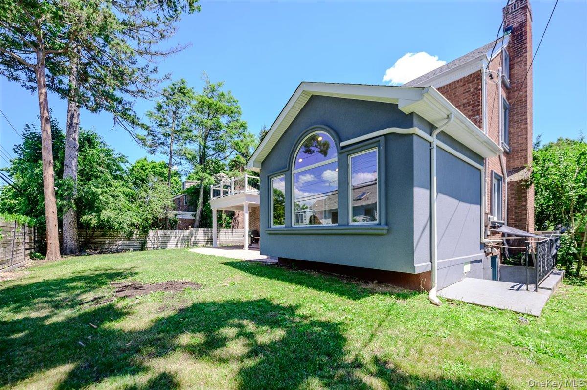 18 Pond Park Road – For Sale photo 33