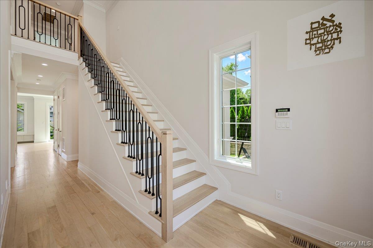 9 Greenway Terrace – For Sale photo 3