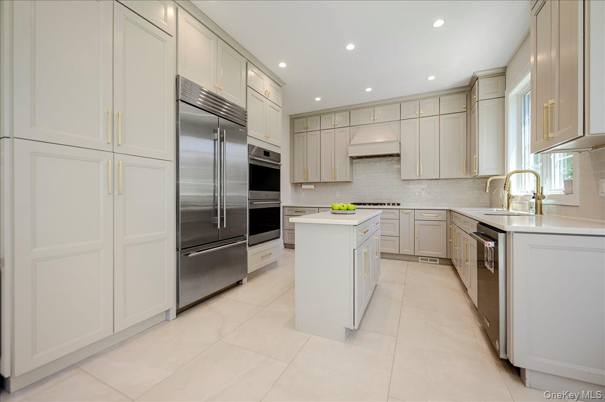 9 Greenway Terrace – For Sale photo 9