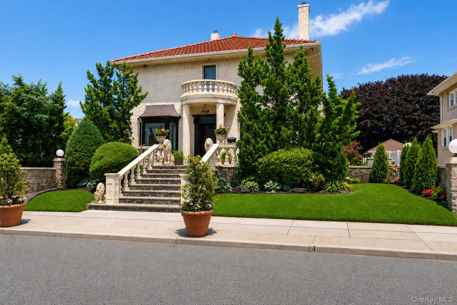 176 Beach 143rd Street – For Sale