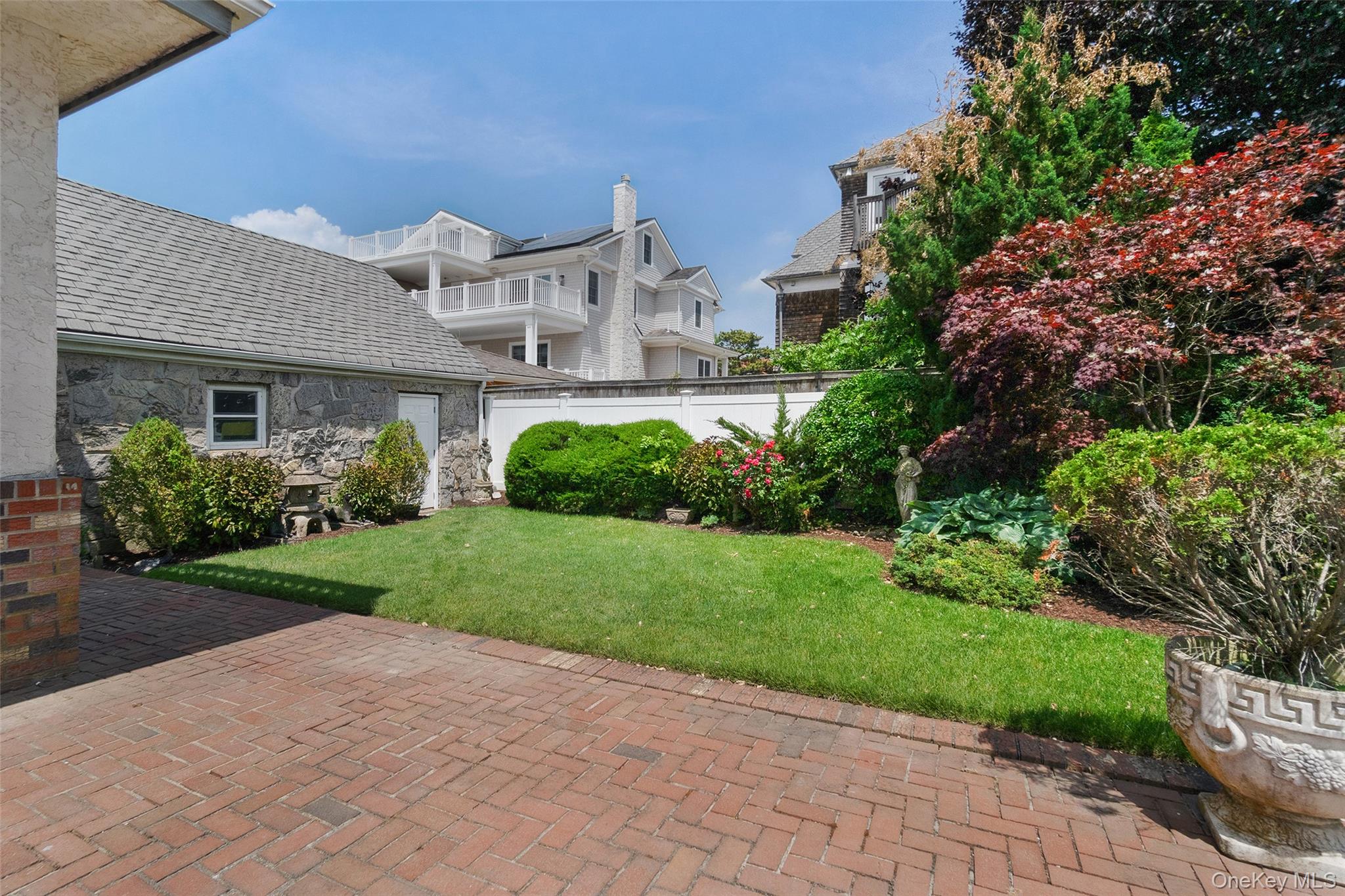 176 Beach 143rd Street – For Sale photo 35
