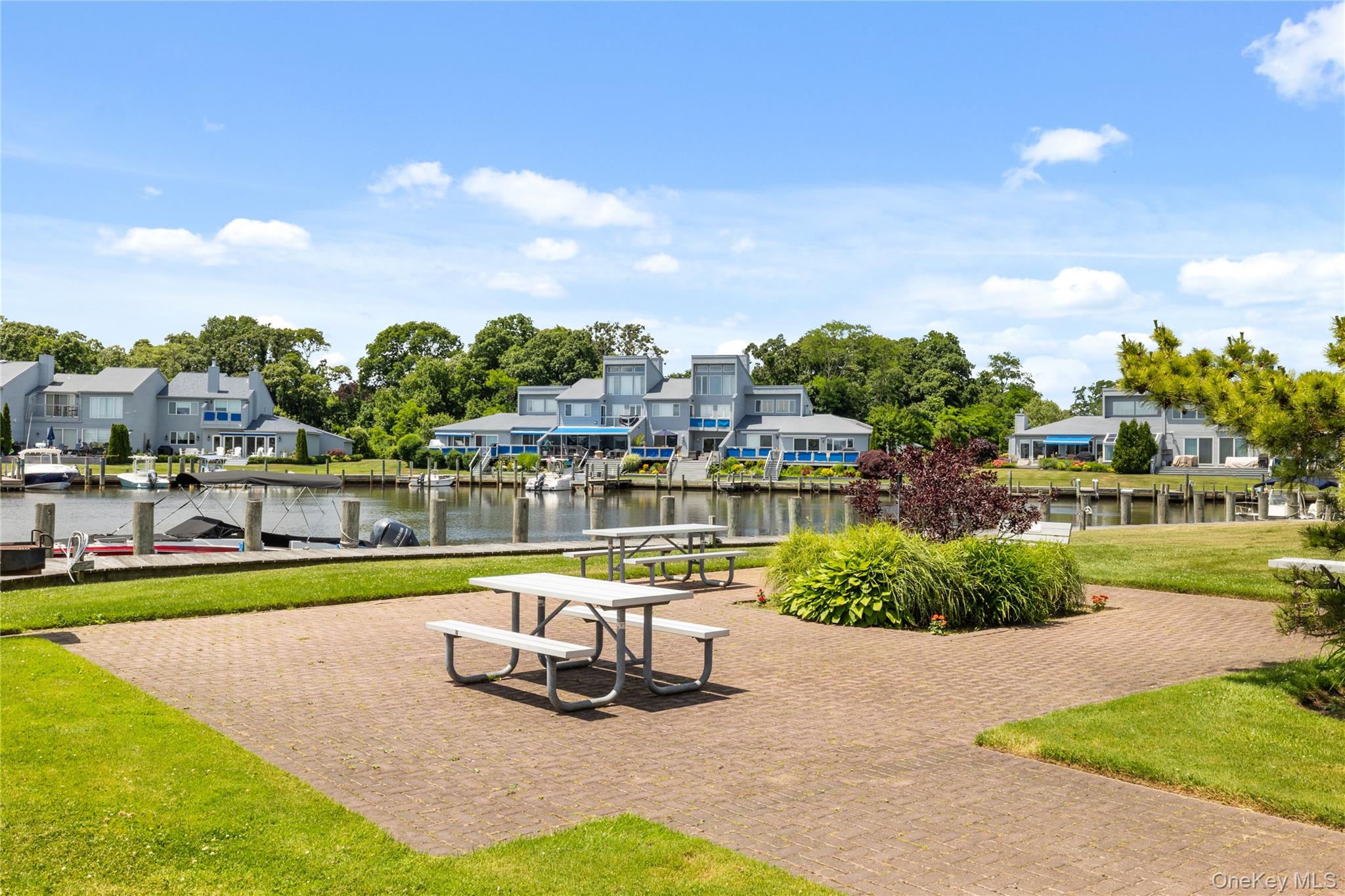 147 Fairharbor Drive, Unit 147 photo 15