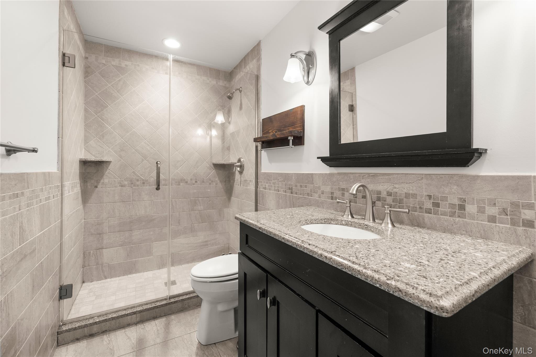 147 Fairharbor Drive, Unit 147 photo 12