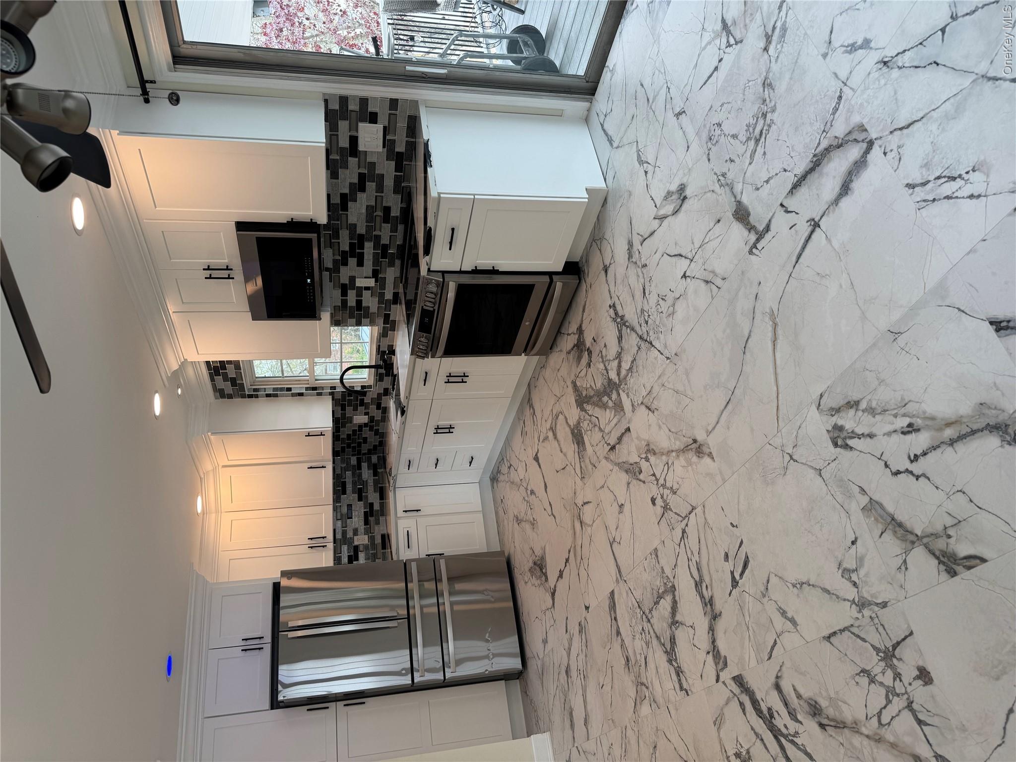 59 Dover Street – For Rent photo 2