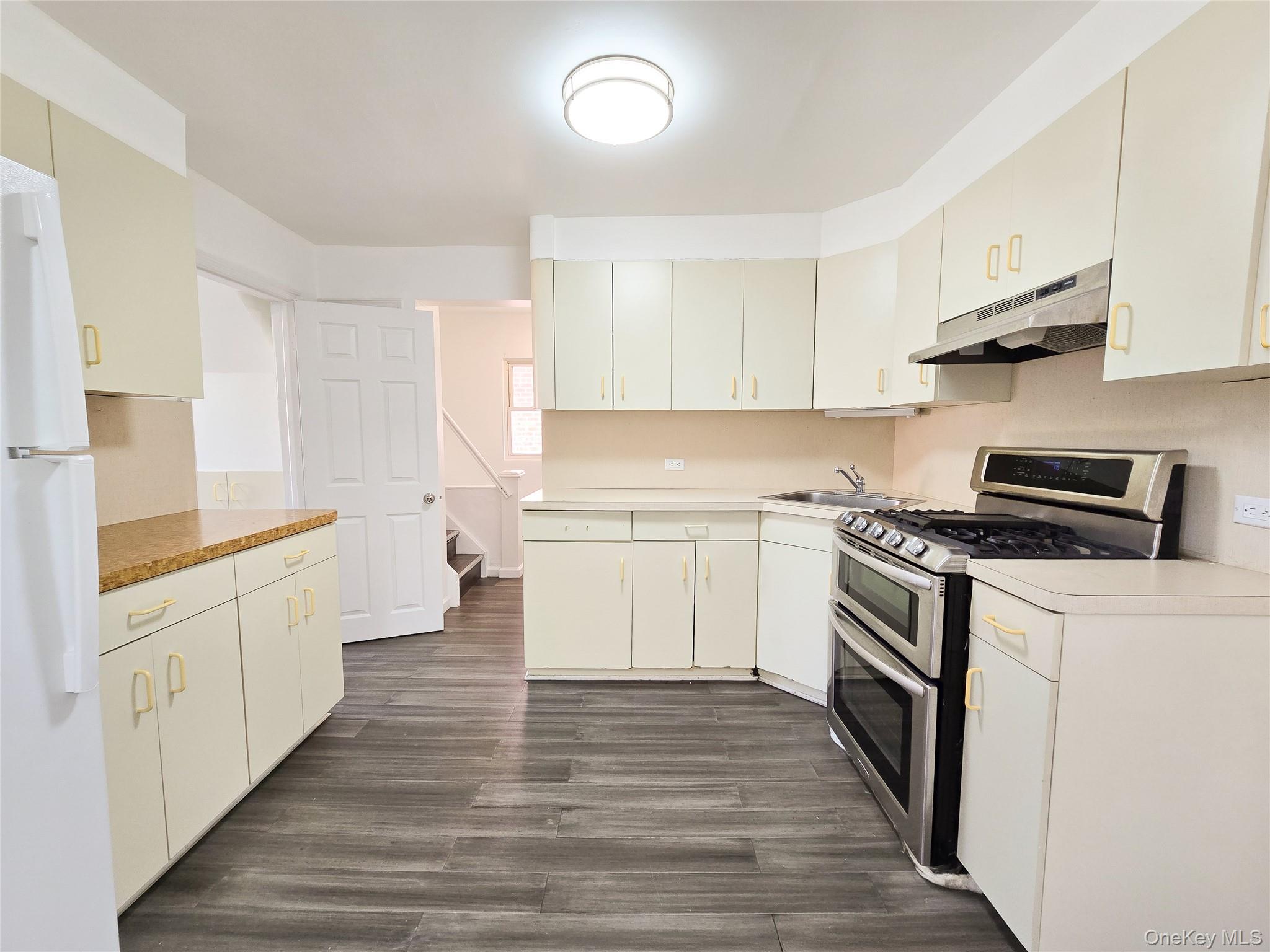 61-19 170th Street – For Sale photo 21