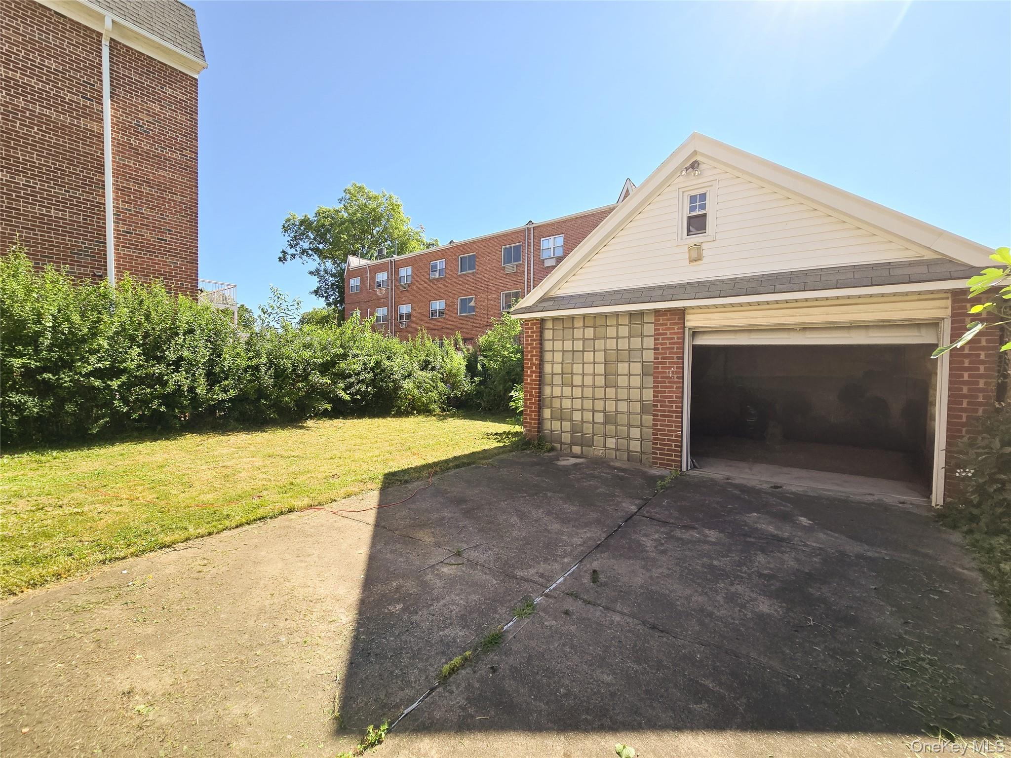 61-19 170th Street – For Sale photo 43
