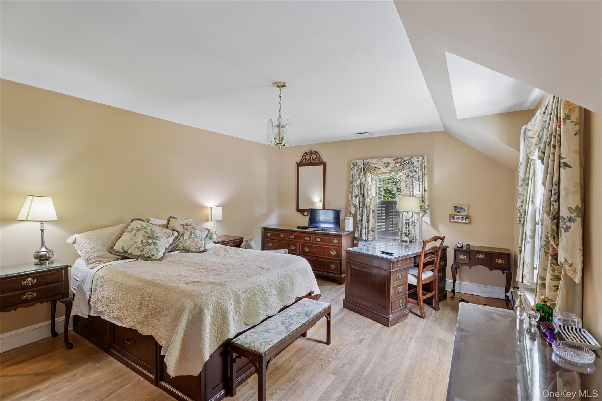 105 Stewart Avenue – For Sale photo 12