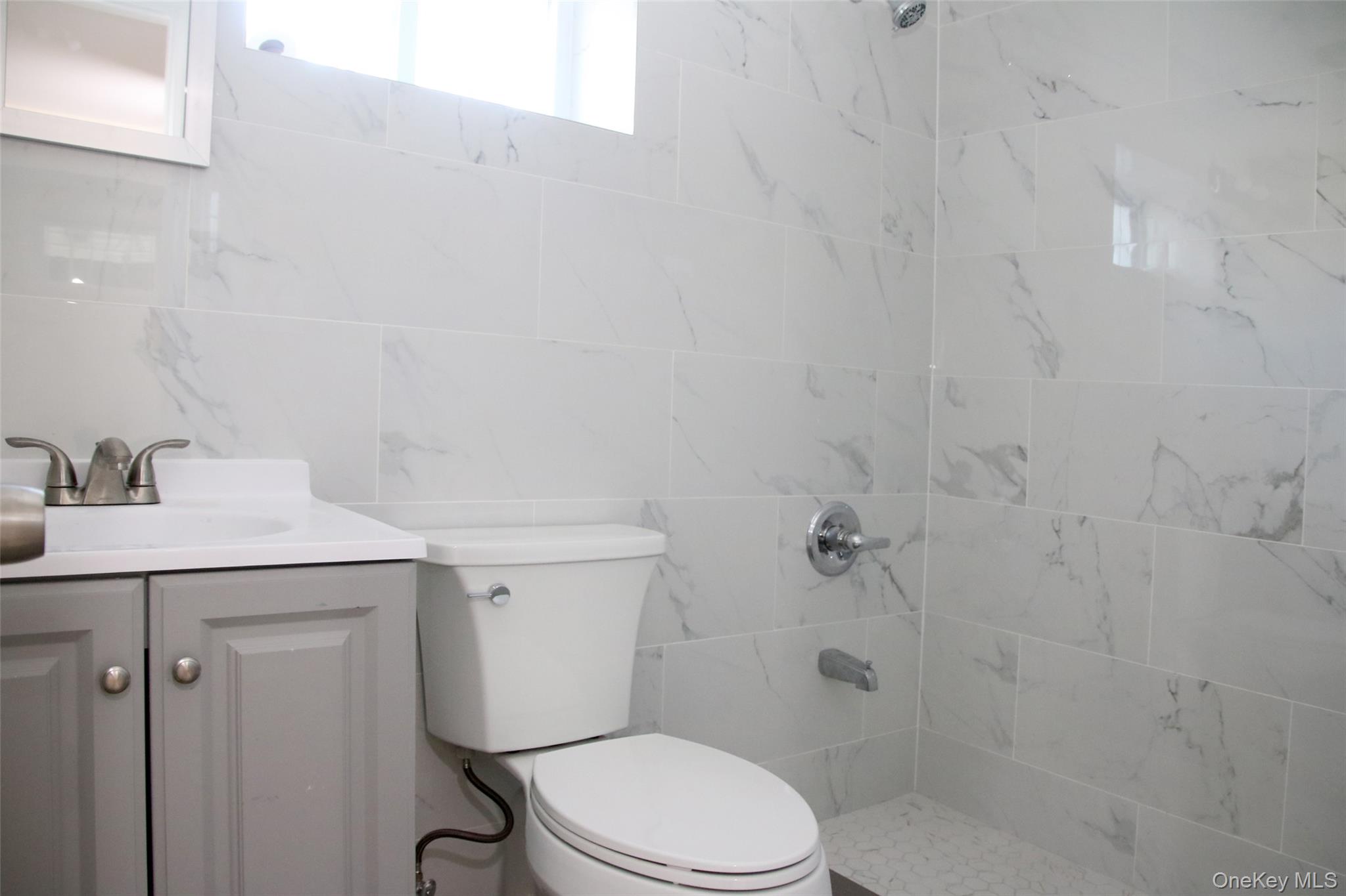1048 E 98 Street – For Sale photo 15