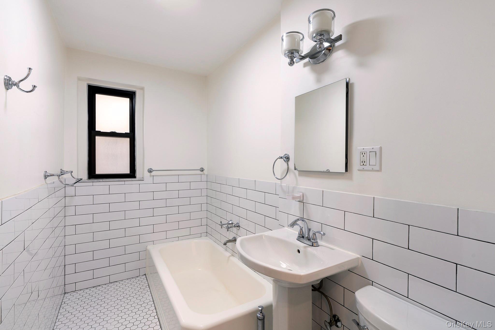 35-16 85th Street, Unit 1I photo 9